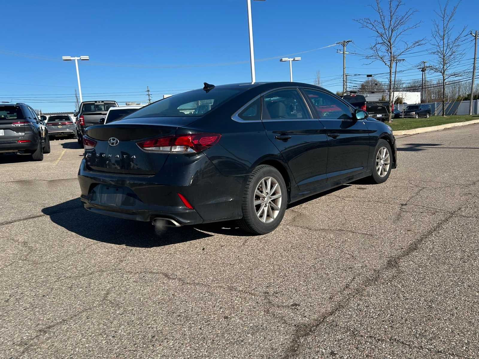 Thumbnail: 2018 Hyundai Sonata - 14