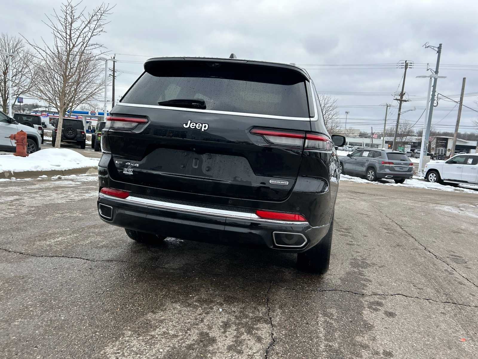 Thumbnail: 2023 Jeep Grand Cherokee L - 18