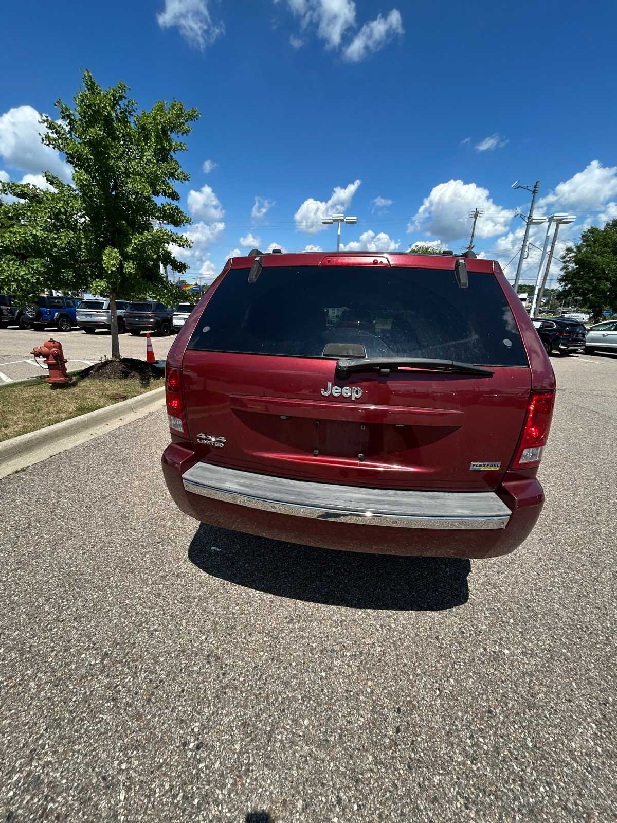 Thumbnail: 2008 Jeep Grand Cherokee - 18