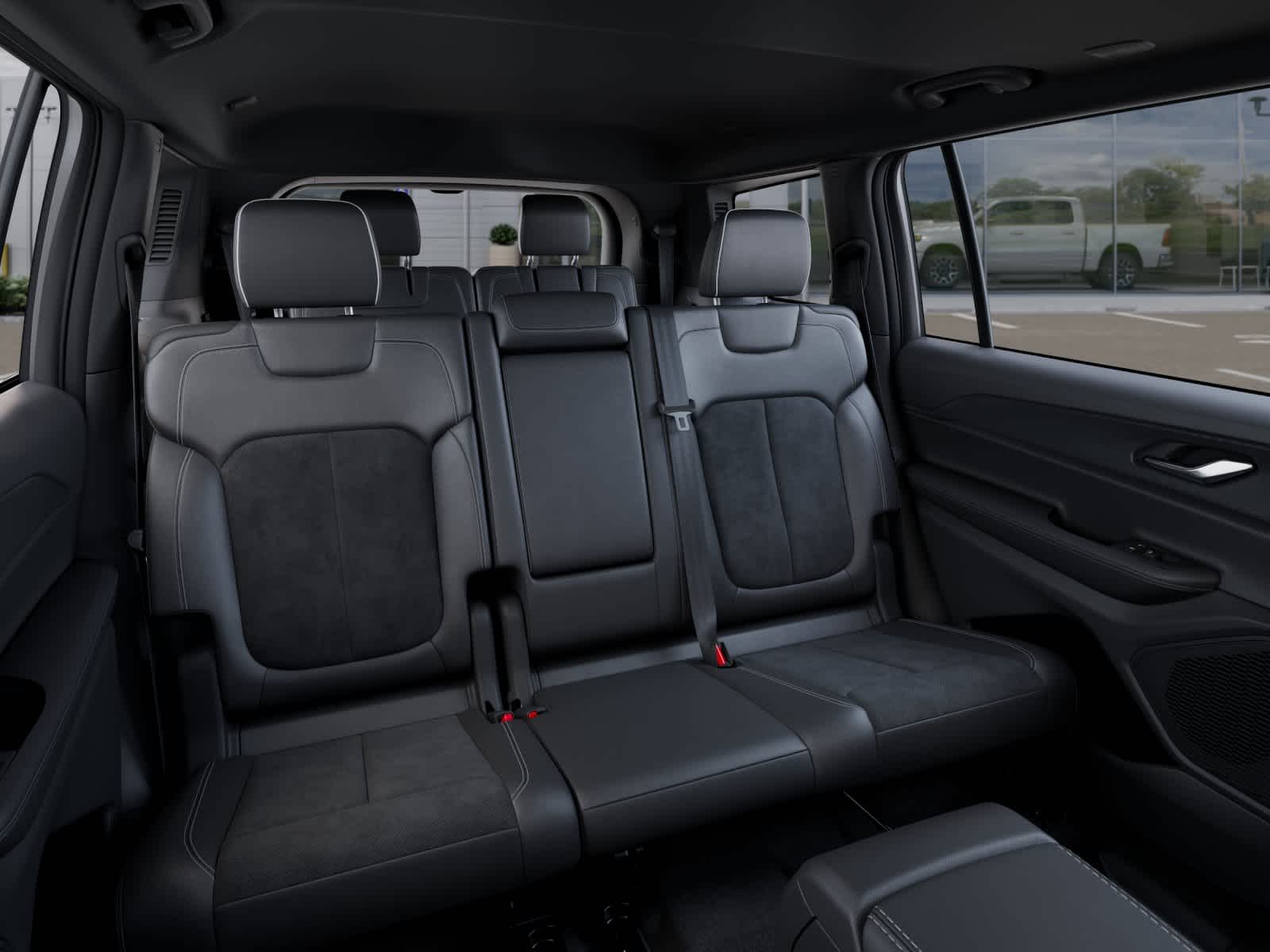 Thumbnail: 2025 Jeep Grand Cherokee L - 15