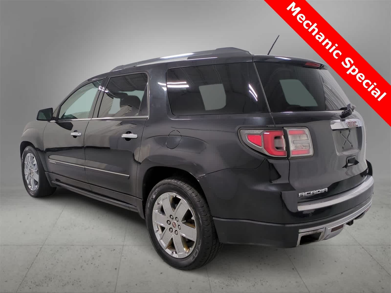 Thumbnail: 2013 GMC Acadia - 6