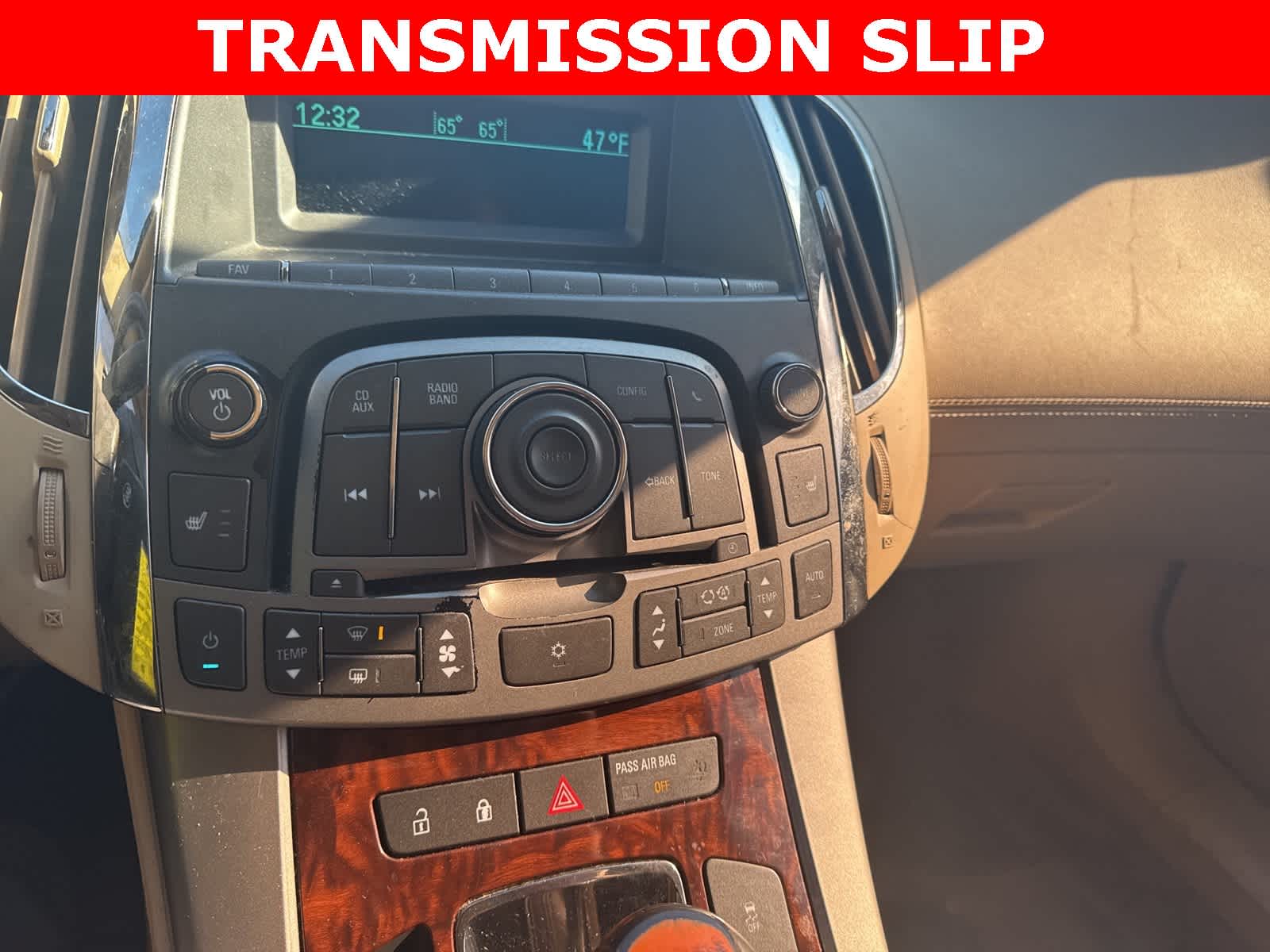 Thumbnail: 2012 Buick LaCrosse - 29