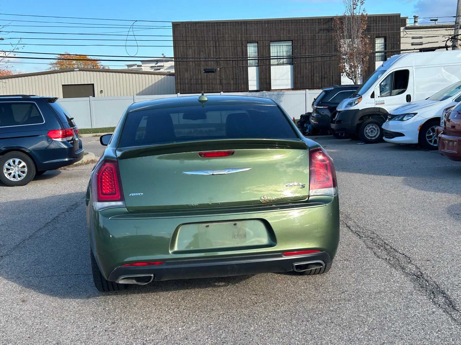 Thumbnail: 2018 Chrysler 300 - 23