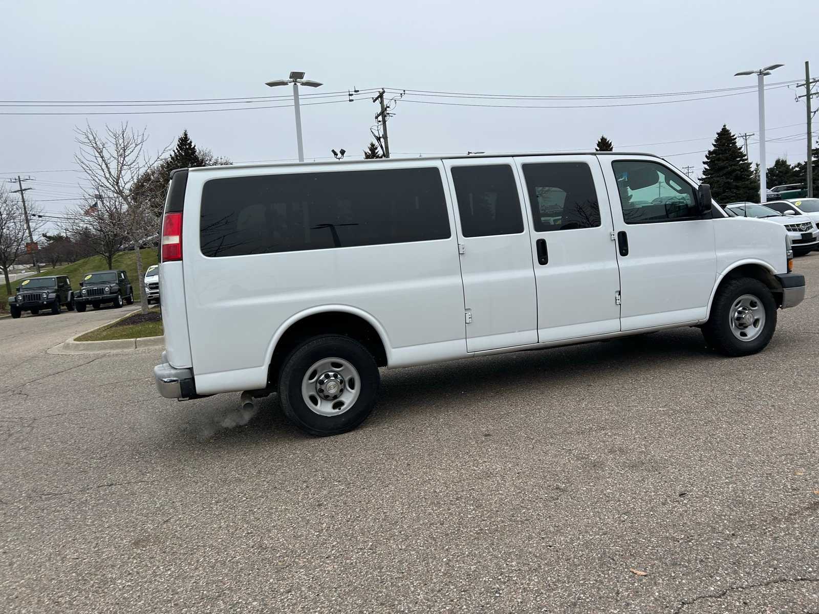 Thumbnail: 2016 Chevrolet Express - 13