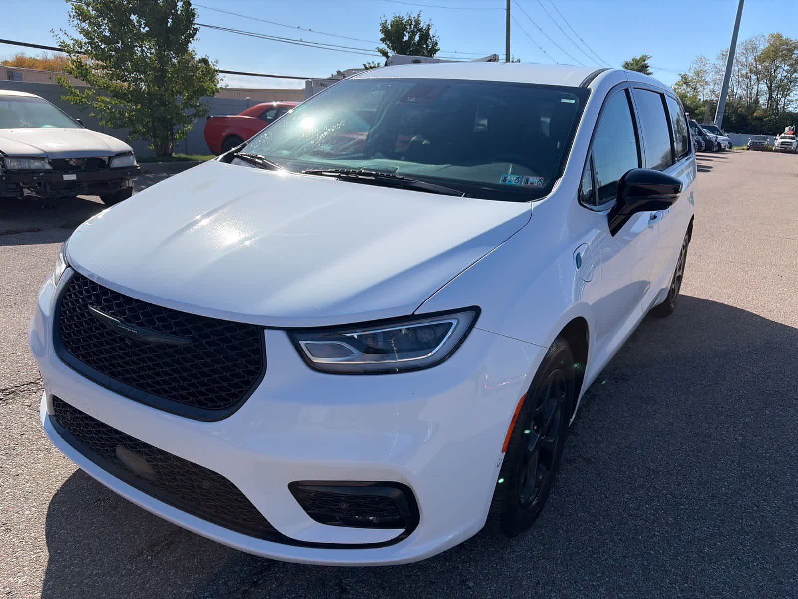  Chrysler Pacifica