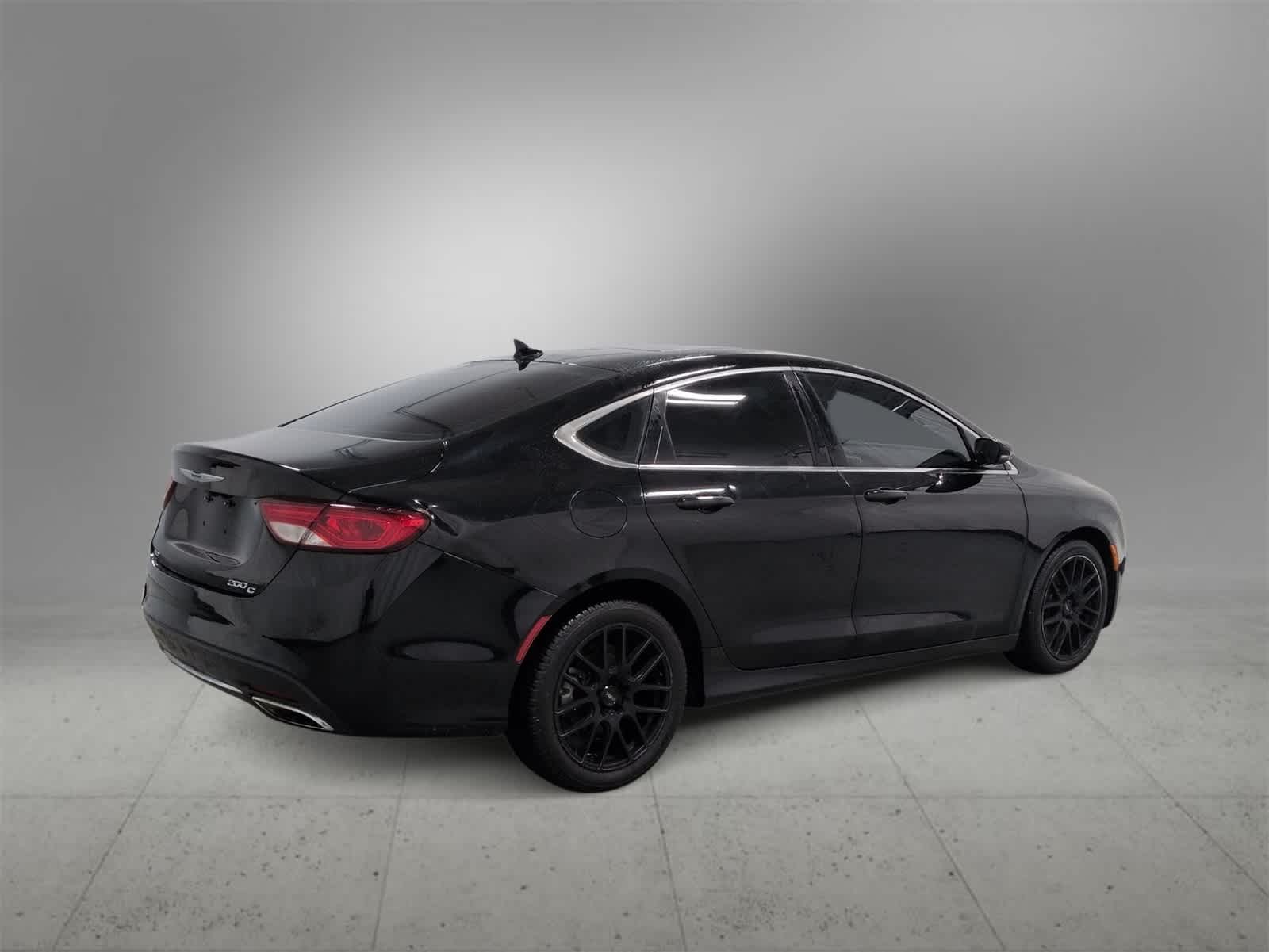 Thumbnail: 2015 Chrysler 200 - 8