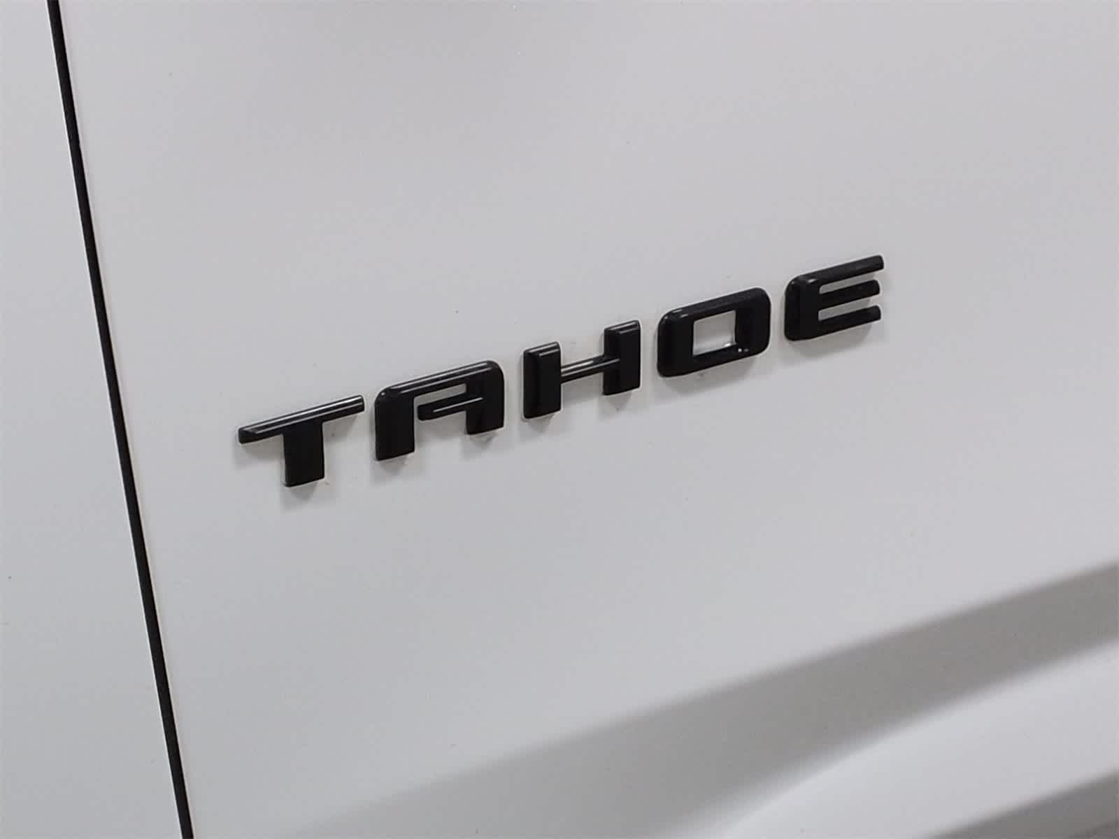 Thumbnail: 2023 Chevrolet Tahoe - 13