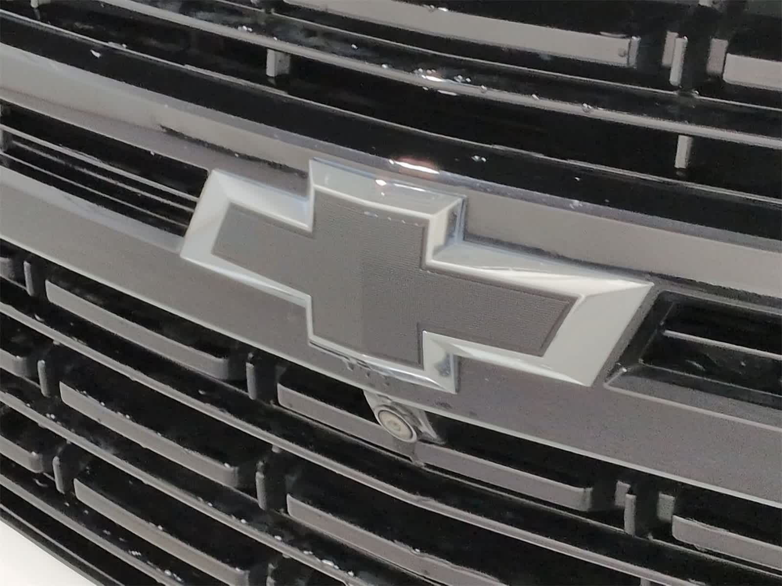 Thumbnail: 2023 Chevrolet Tahoe - 12