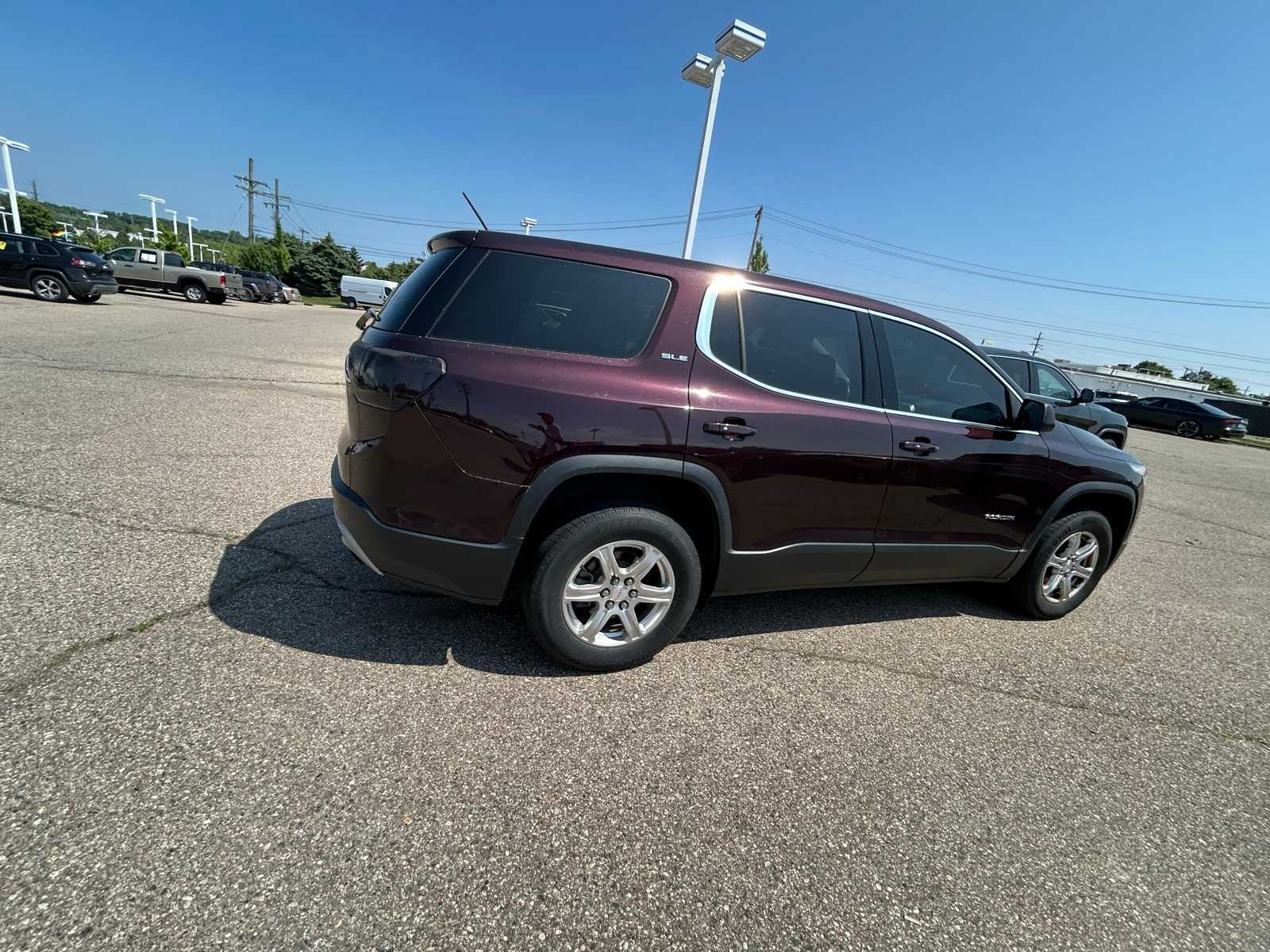 2017 GMC Acadia SLE 15