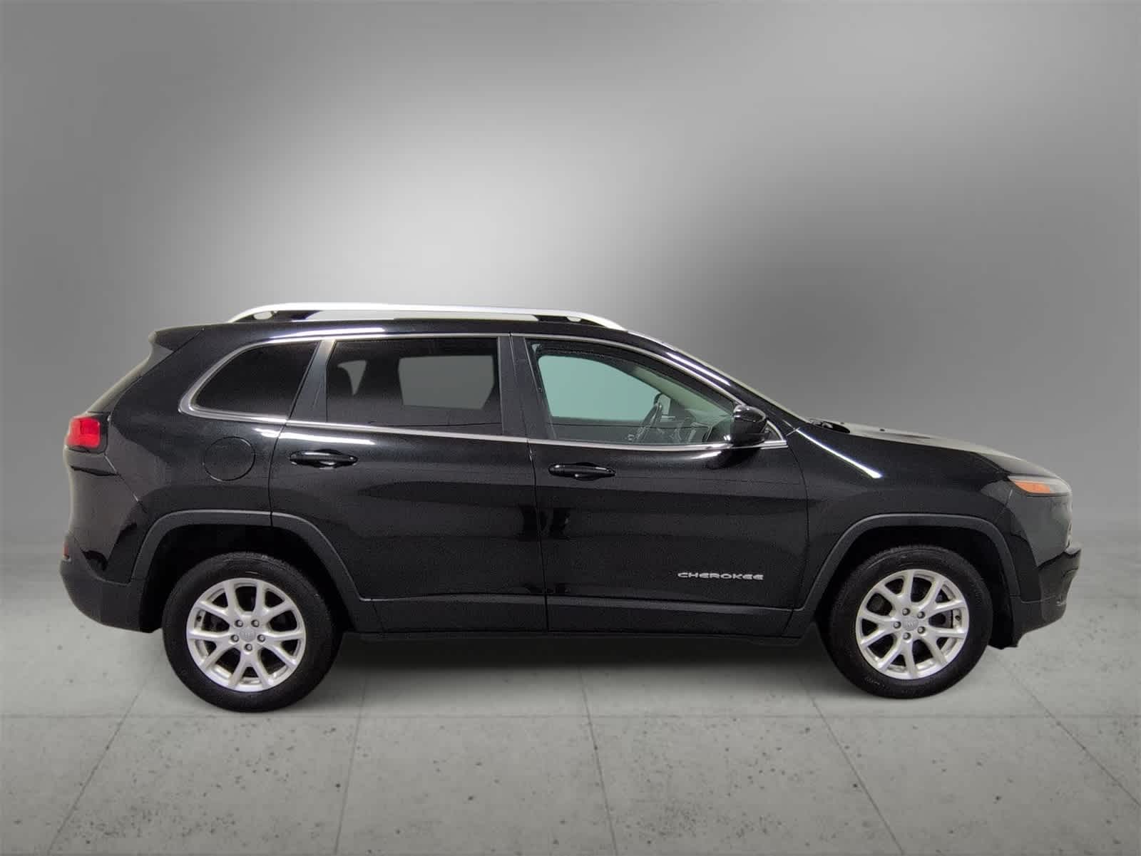 Thumbnail: 2014 Jeep Cherokee - 9