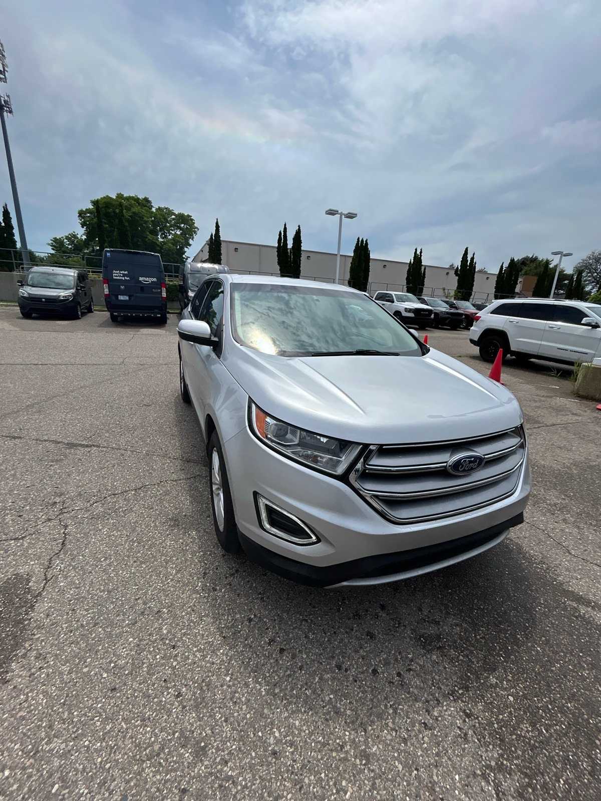 Thumbnail: 2017 Ford Edge - 8