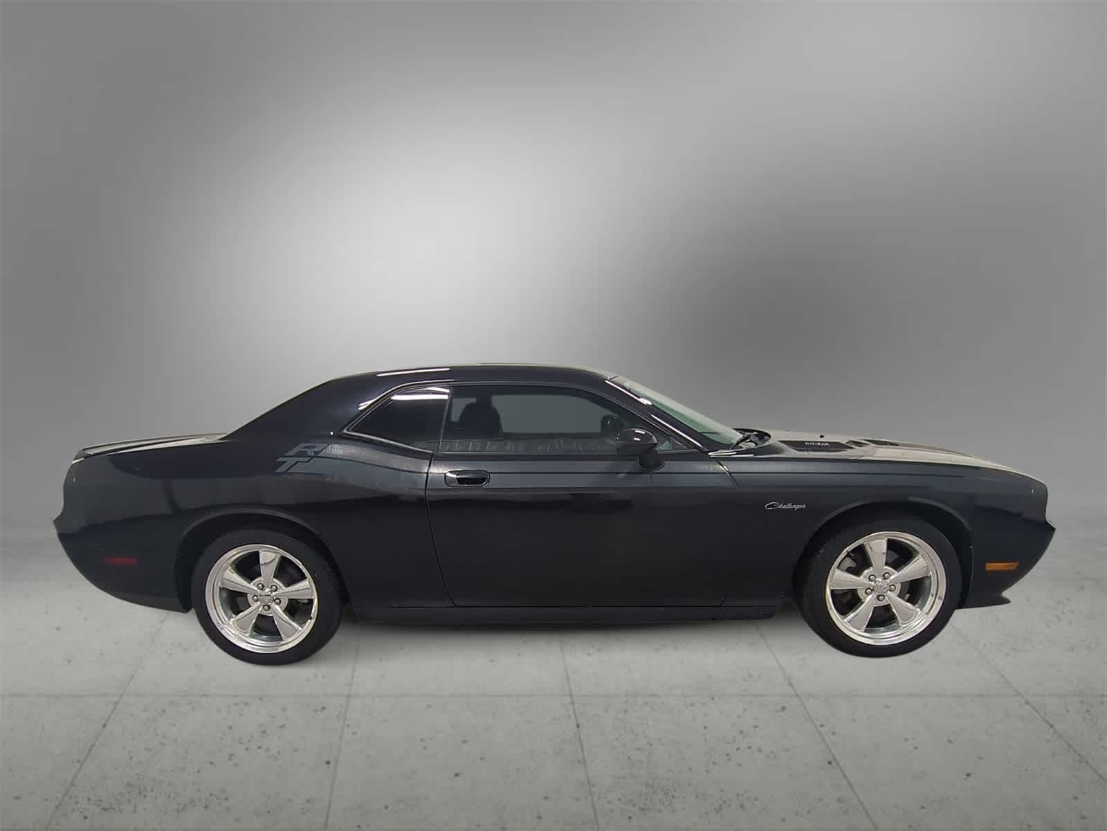 Thumbnail: 2010 Dodge Challenger - 9