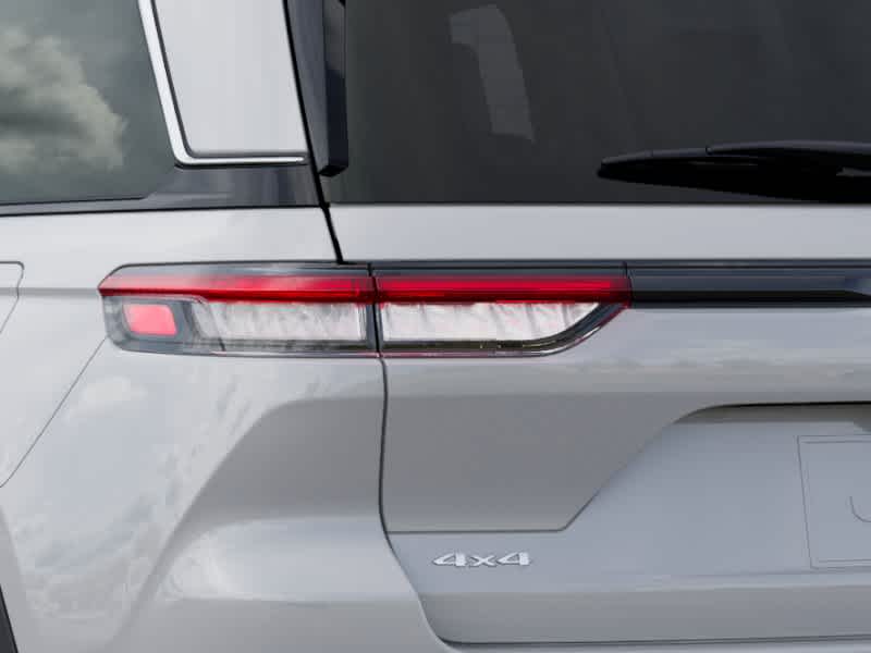 Thumbnail: 2025 Jeep Grand Cherokee - 9