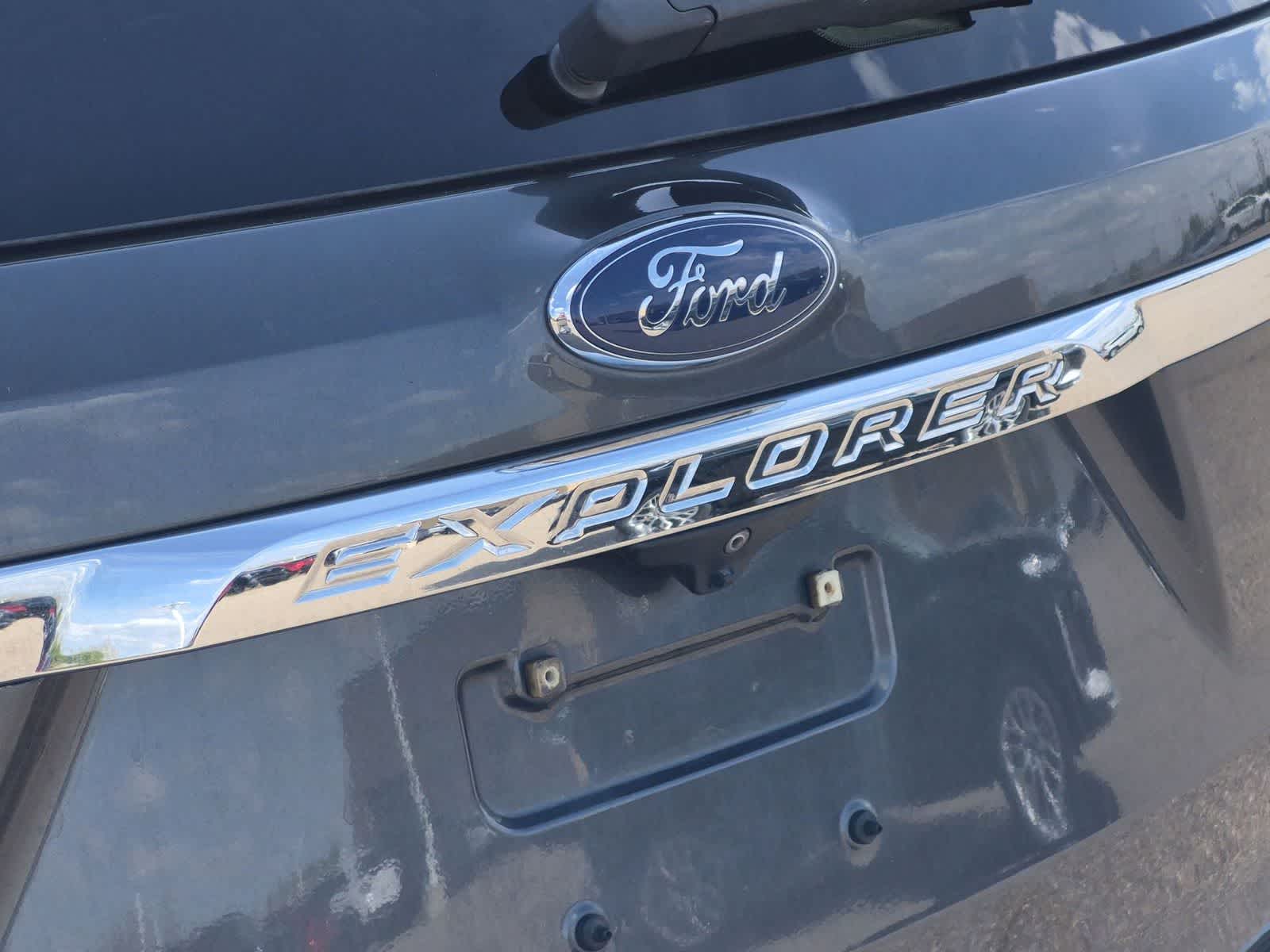 Thumbnail: 2019 Ford Explorer - 20