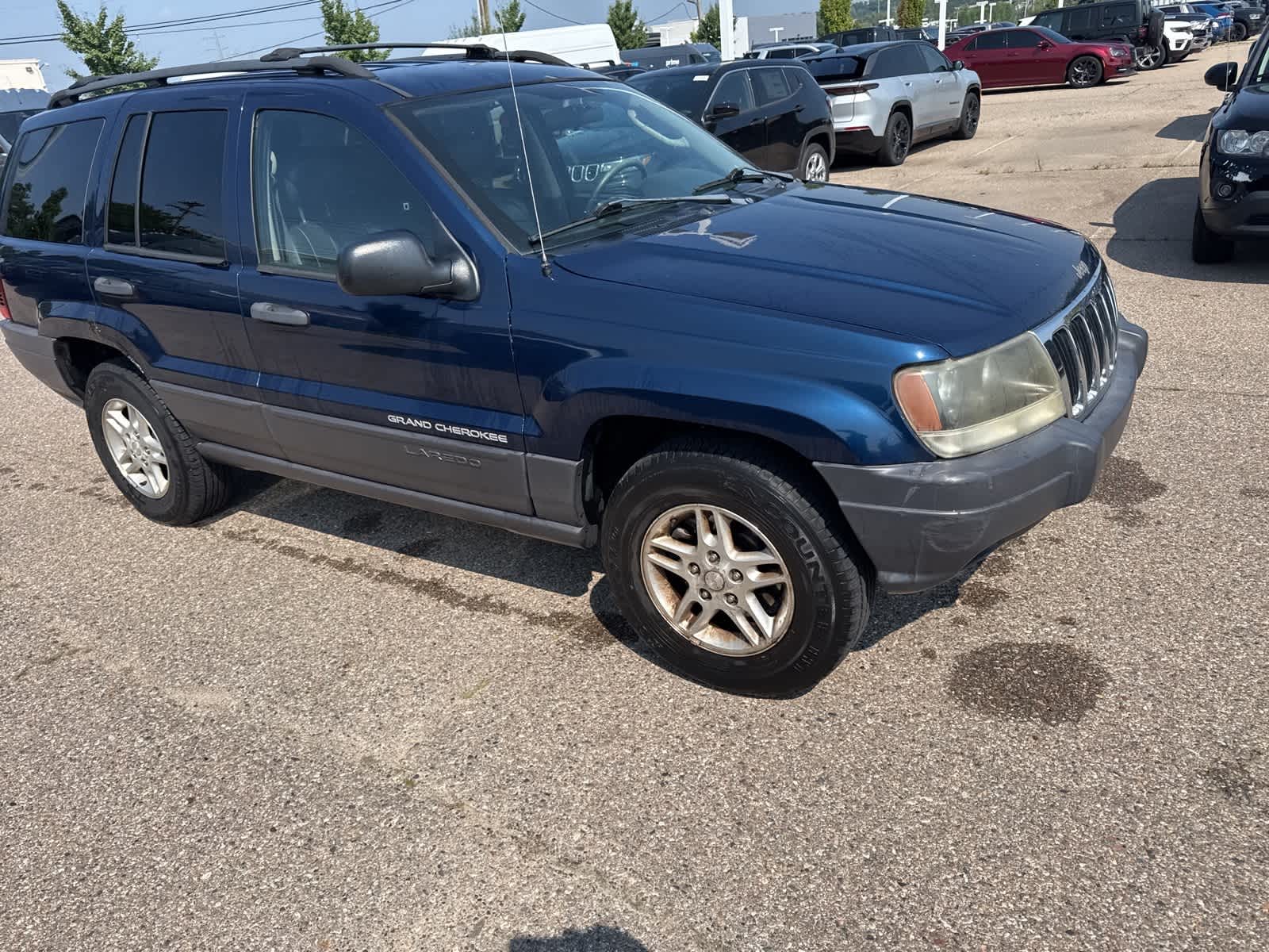 Thumbnail: 2003 Jeep Grand Cherokee - 8