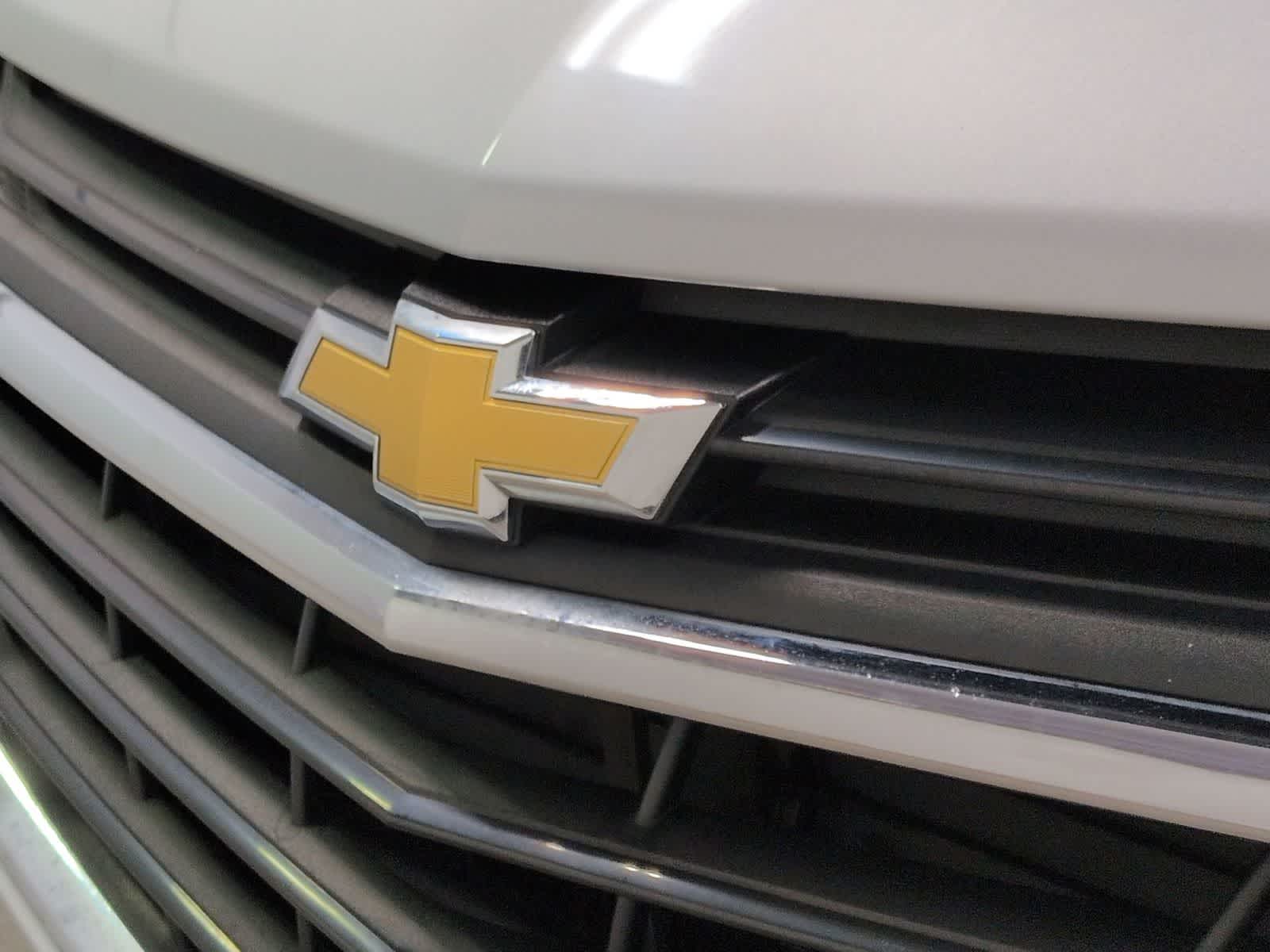 Thumbnail: 2021 Chevrolet Equinox - 13