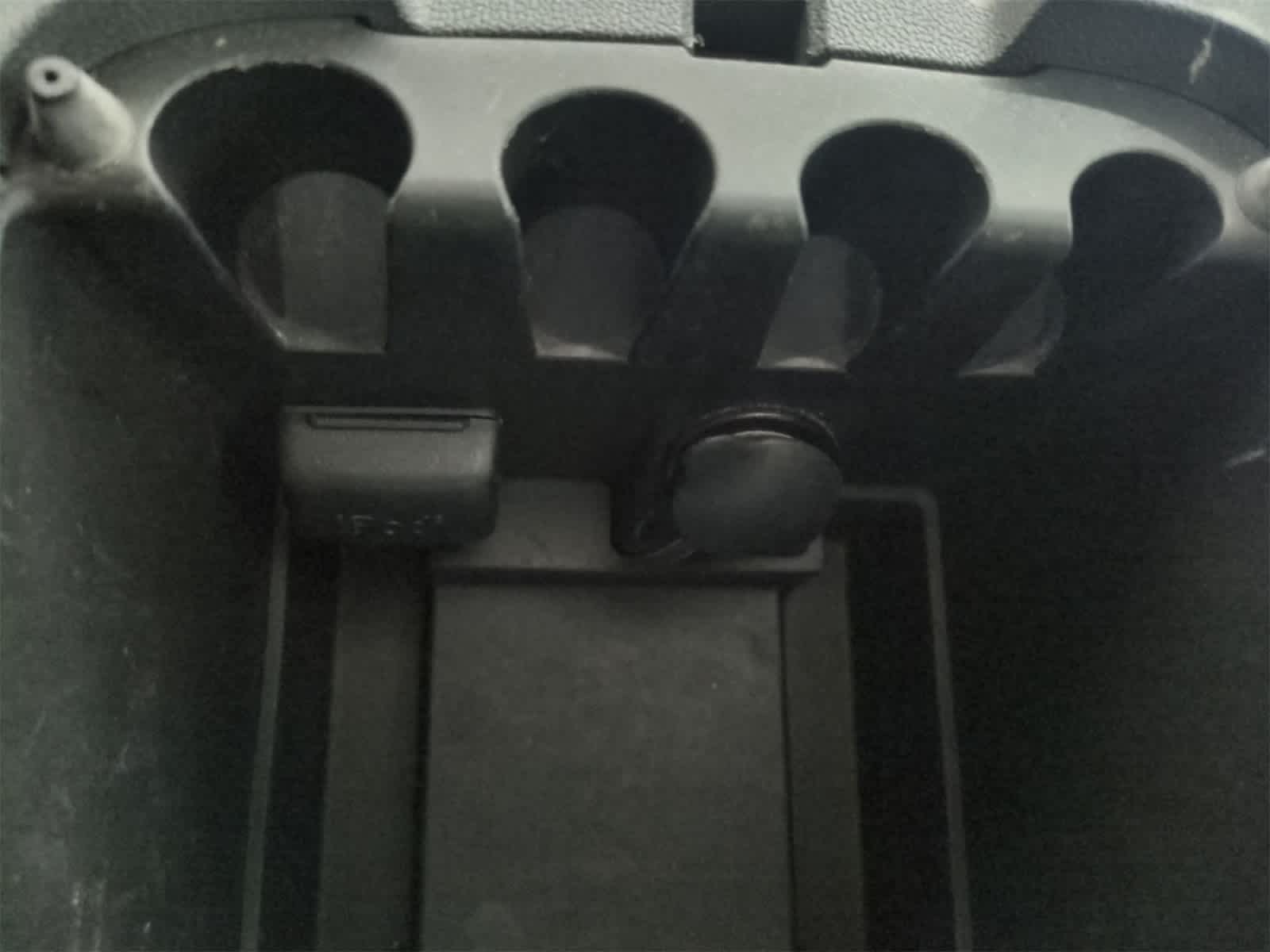Thumbnail: 2010 Dodge Challenger - 26