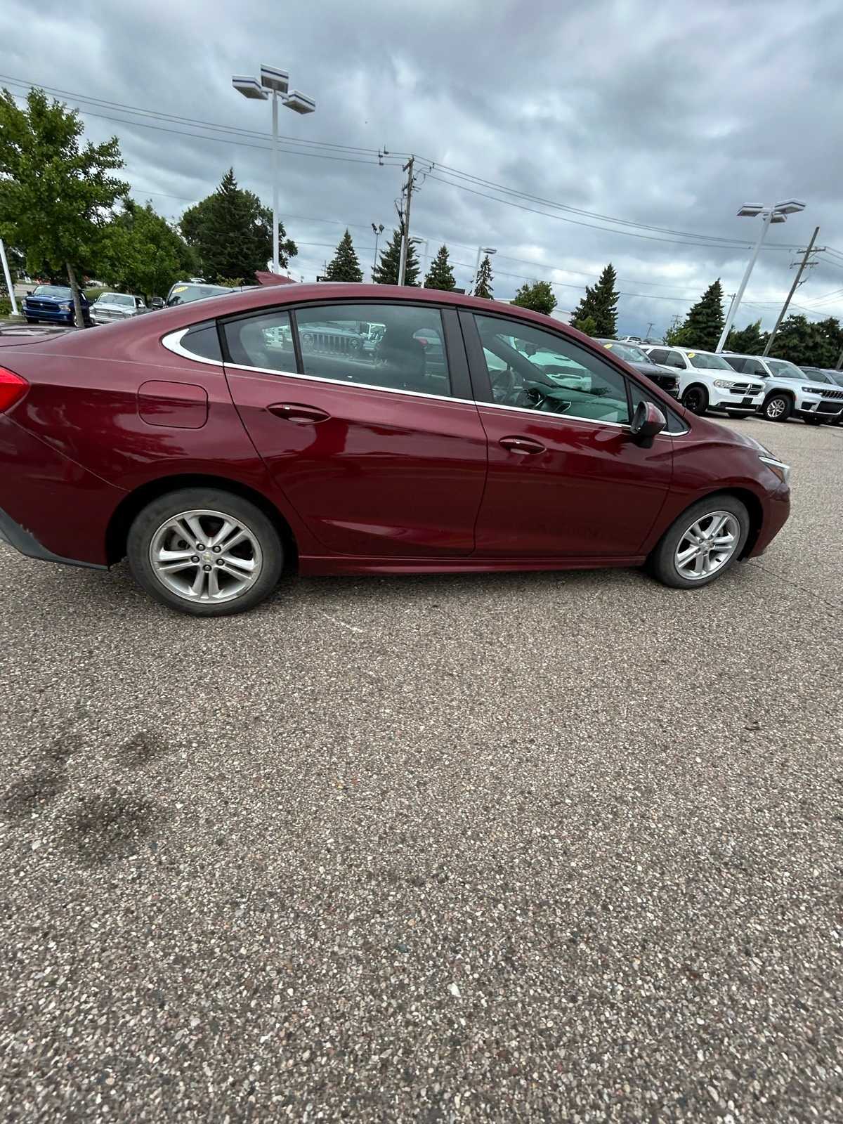 Thumbnail: 2016 Chevrolet Cruze - 11