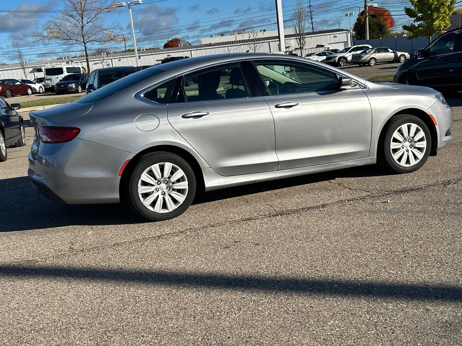 Thumbnail: 2015 Chrysler 200 - 14