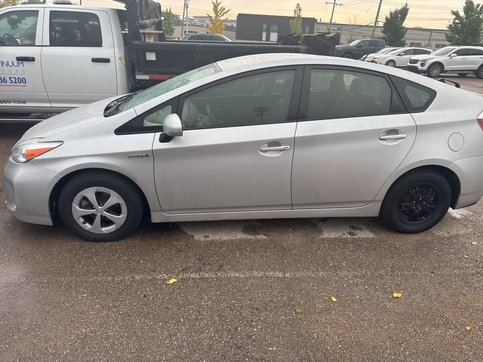 Thumbnail: 2015 Toyota Prius - 18