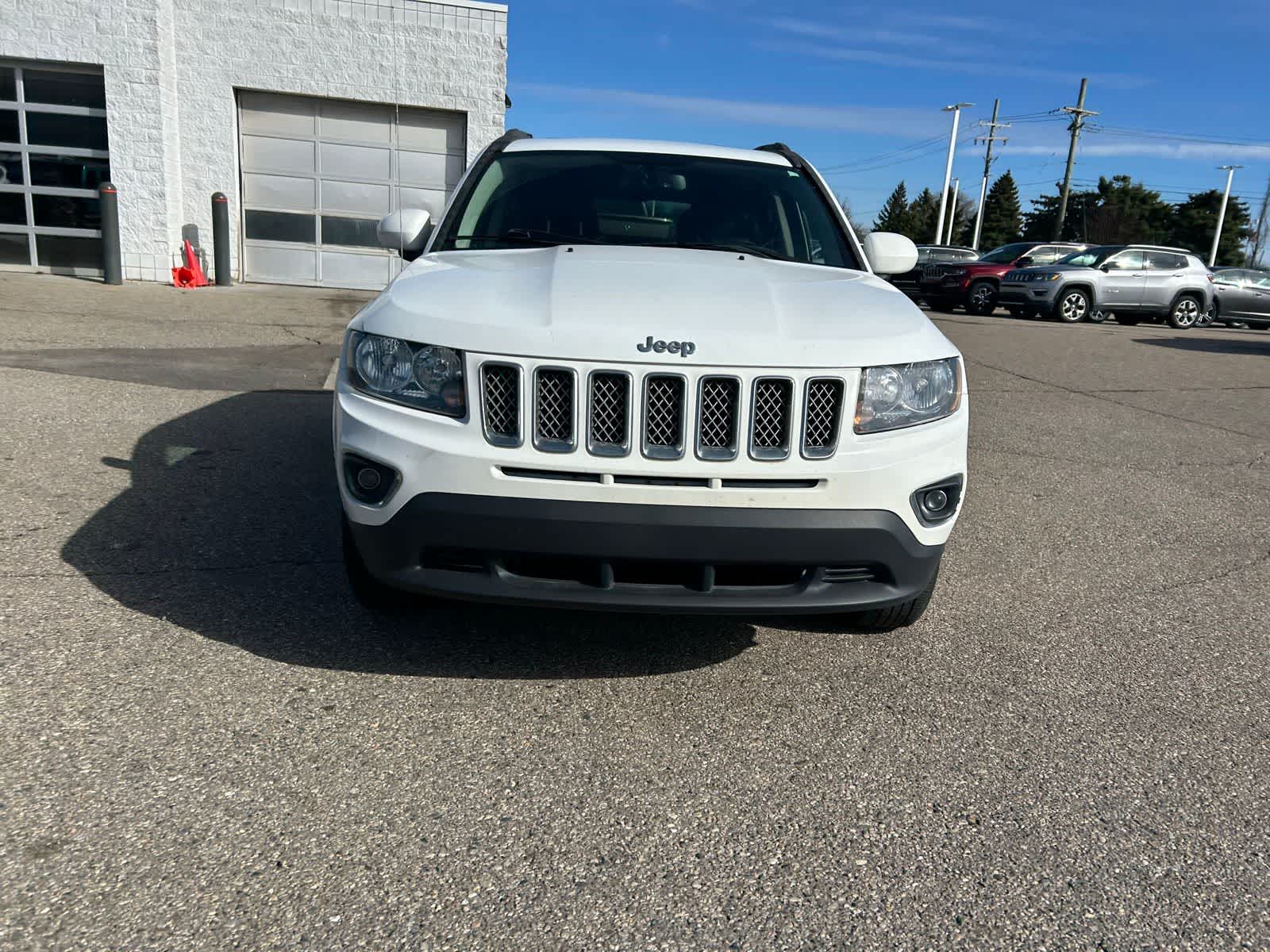 Thumbnail: 2017 Jeep Compass - 5