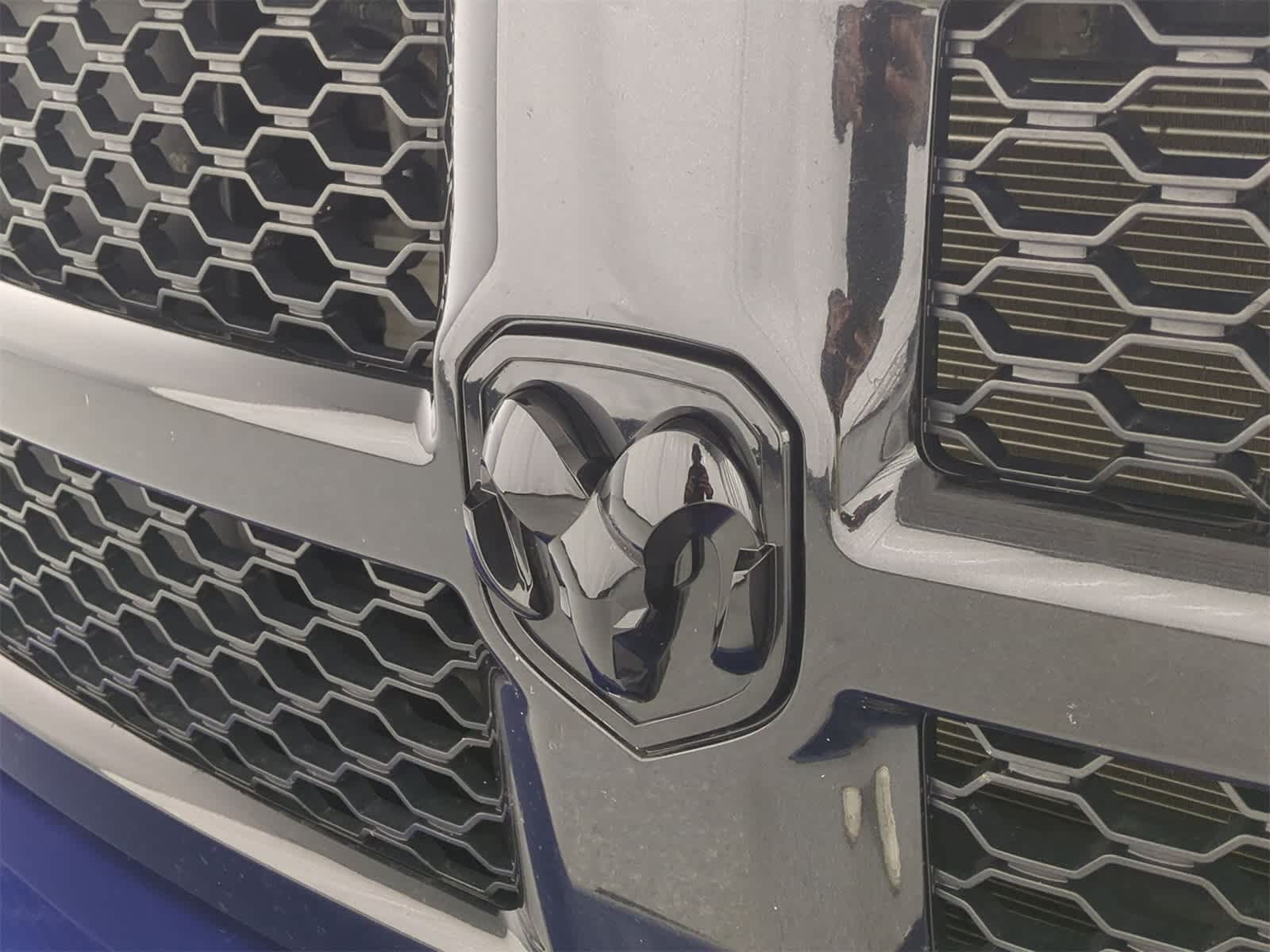 2019 RAM 1500 Classic Express 12