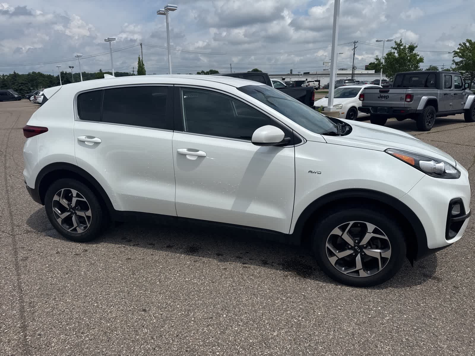 Thumbnail: 2021 Kia Sportage - 12