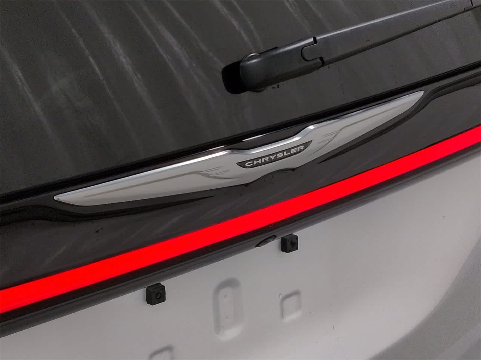 Thumbnail: 2024 Chrysler Pacifica - 12