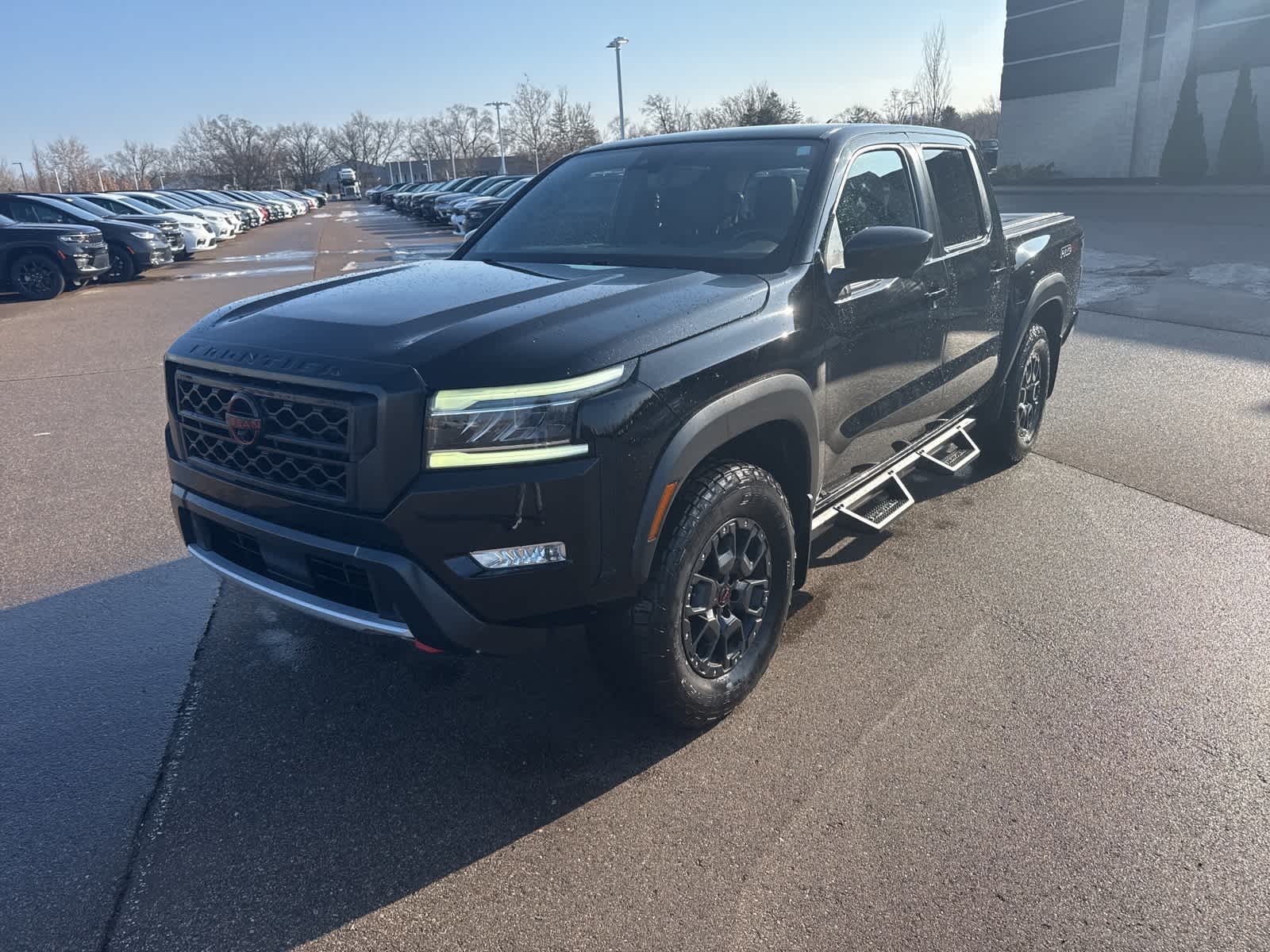 2022 Nissan Frontier PRO-4X's photo