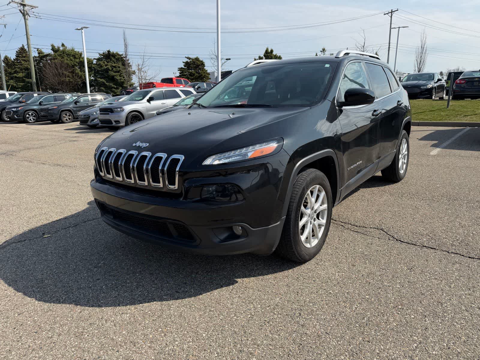 Thumbnail: 2015 Jeep Cherokee - 3