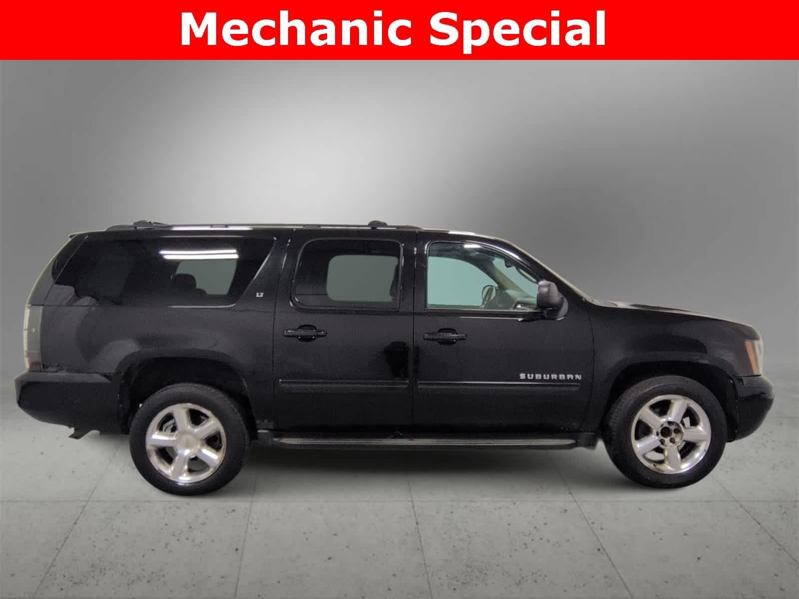 Thumbnail: 2011 Chevrolet Suburban - 8