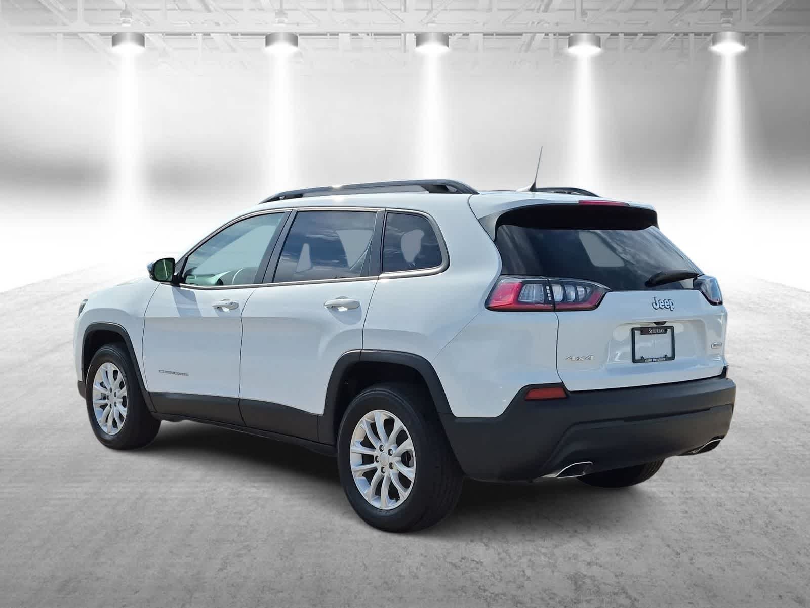Thumbnail: 2022 Jeep Cherokee - 6