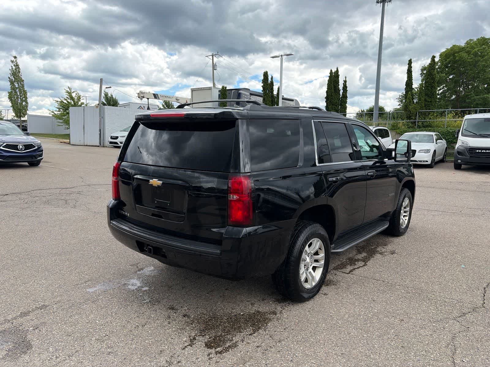 Thumbnail: 2018 Chevrolet Tahoe - 15