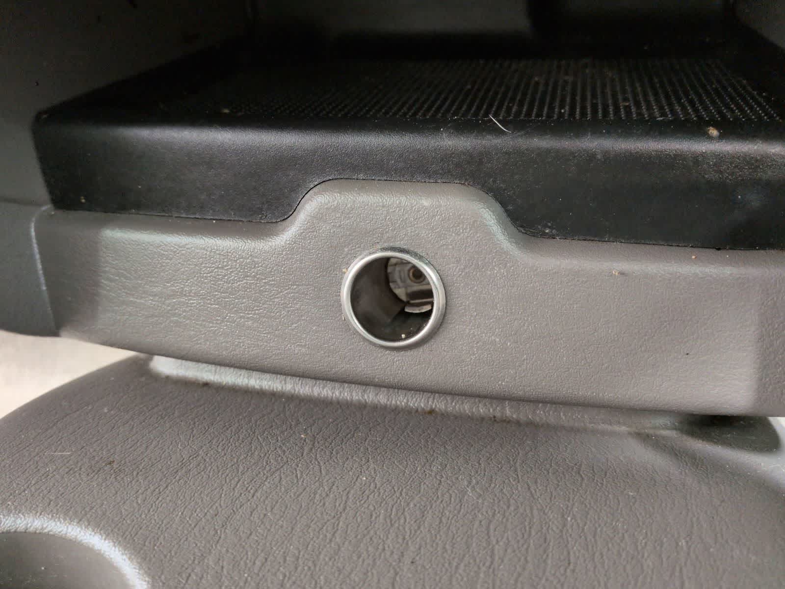 Thumbnail: 2006 Chrysler Sebring - 29