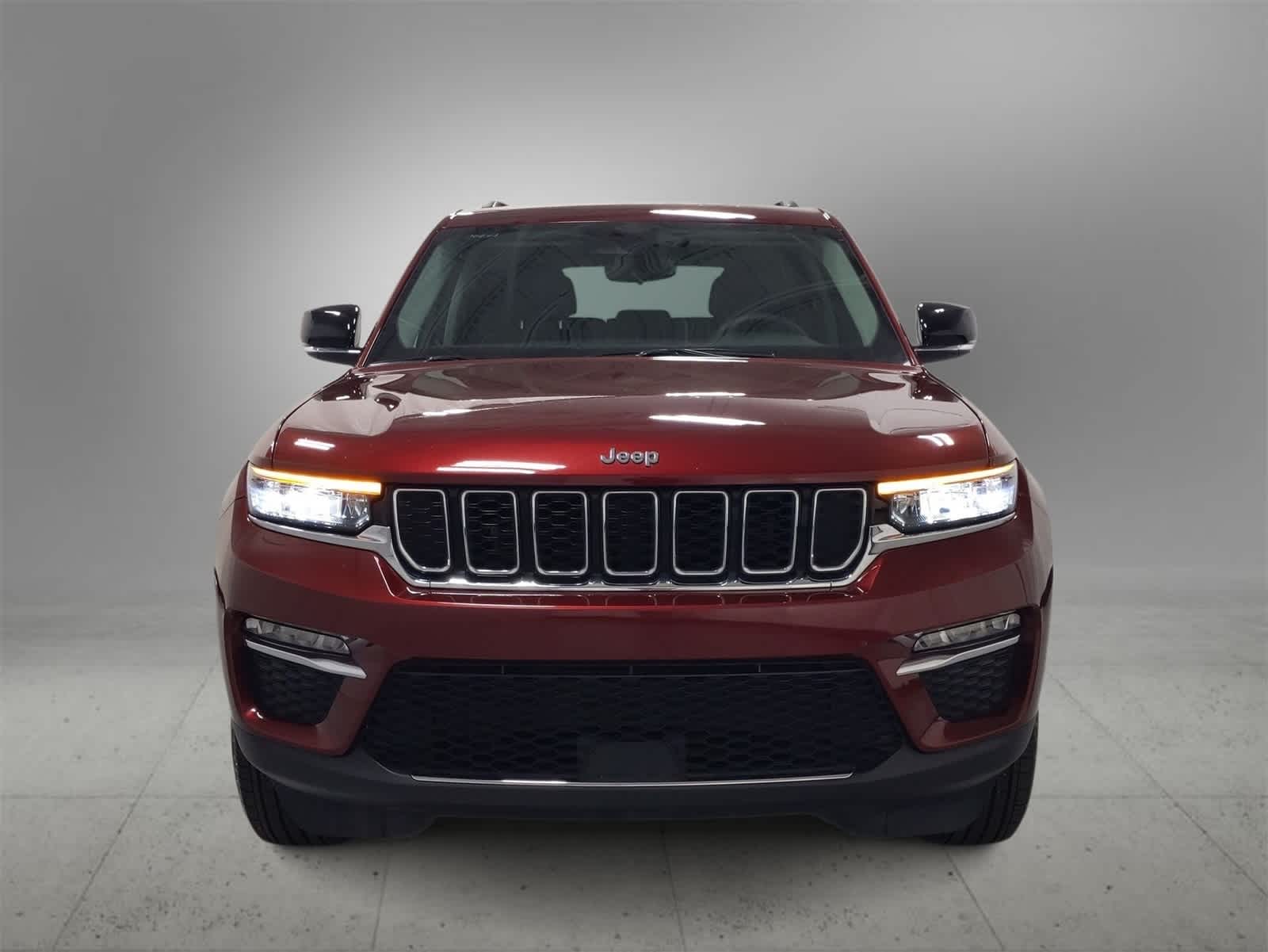 Thumbnail: 2023 Jeep Grand Cherokee - 3