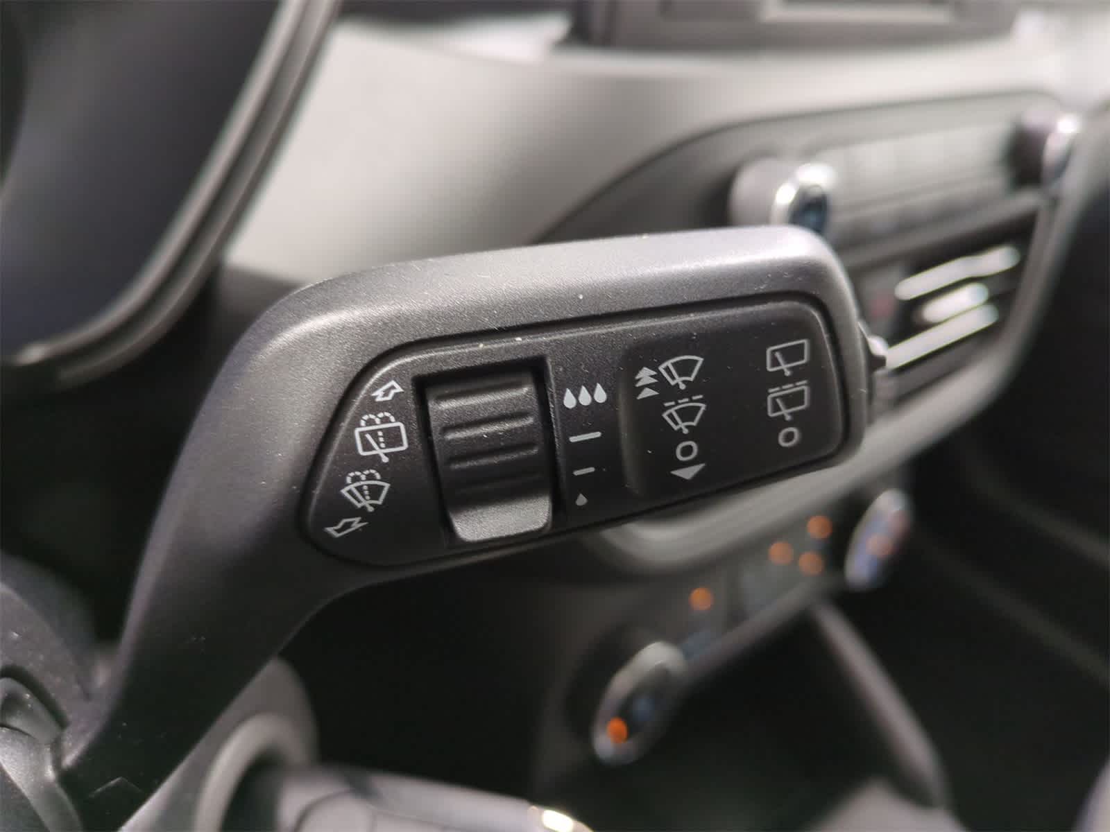 Thumbnail: 2020 Ford Escape - 26