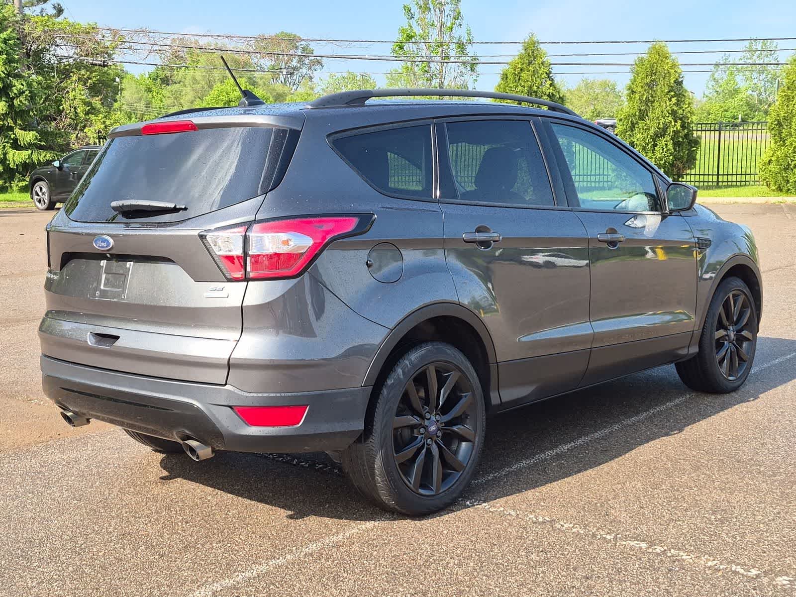 Thumbnail: 2018 Ford Escape - 14