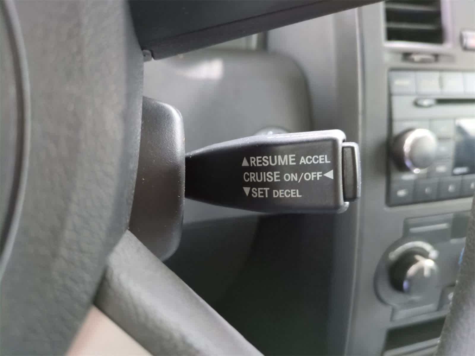 Thumbnail: 2008 Chrysler 300 - 24