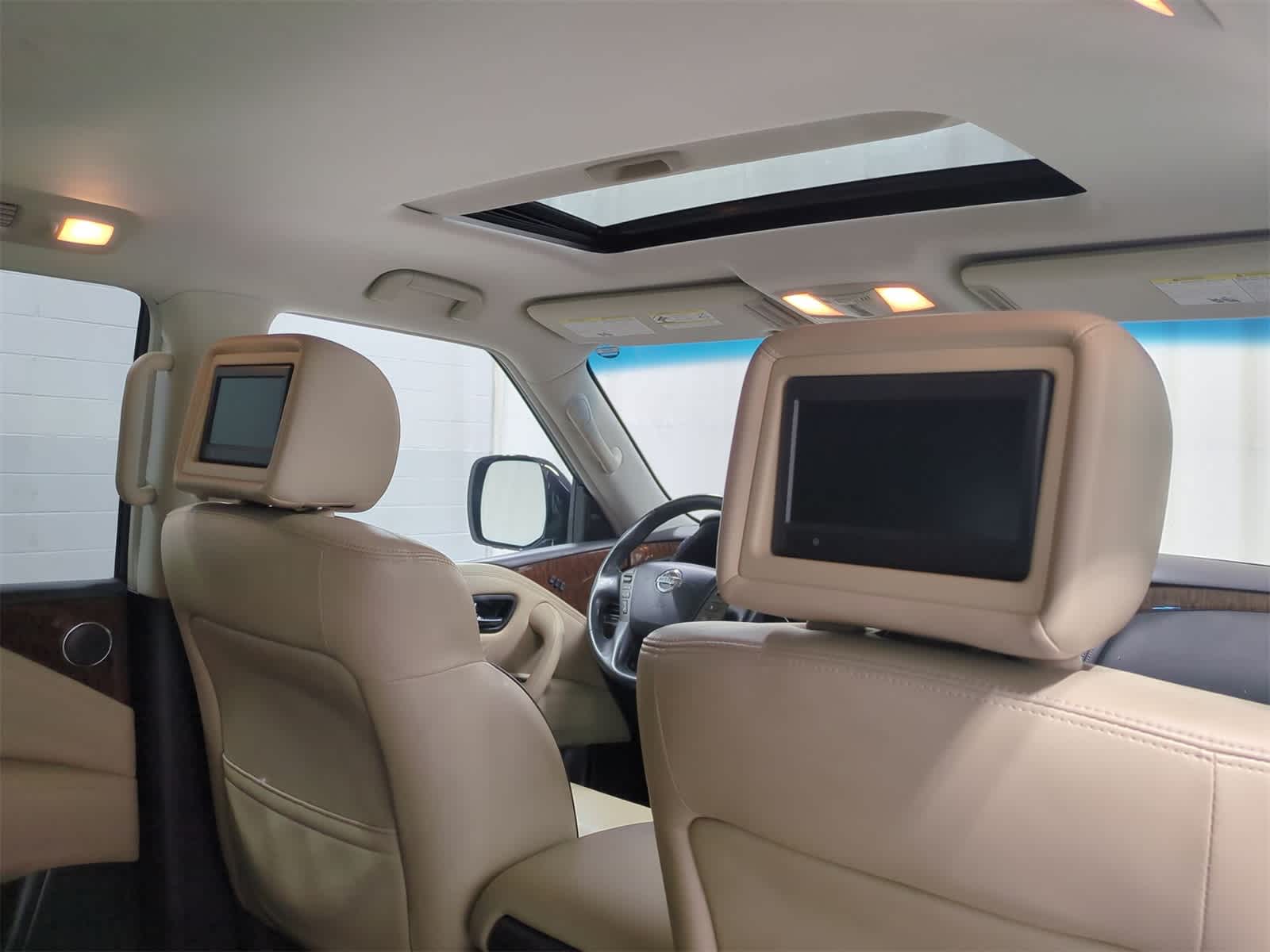 Thumbnail: 2017 Nissan Armada - 23