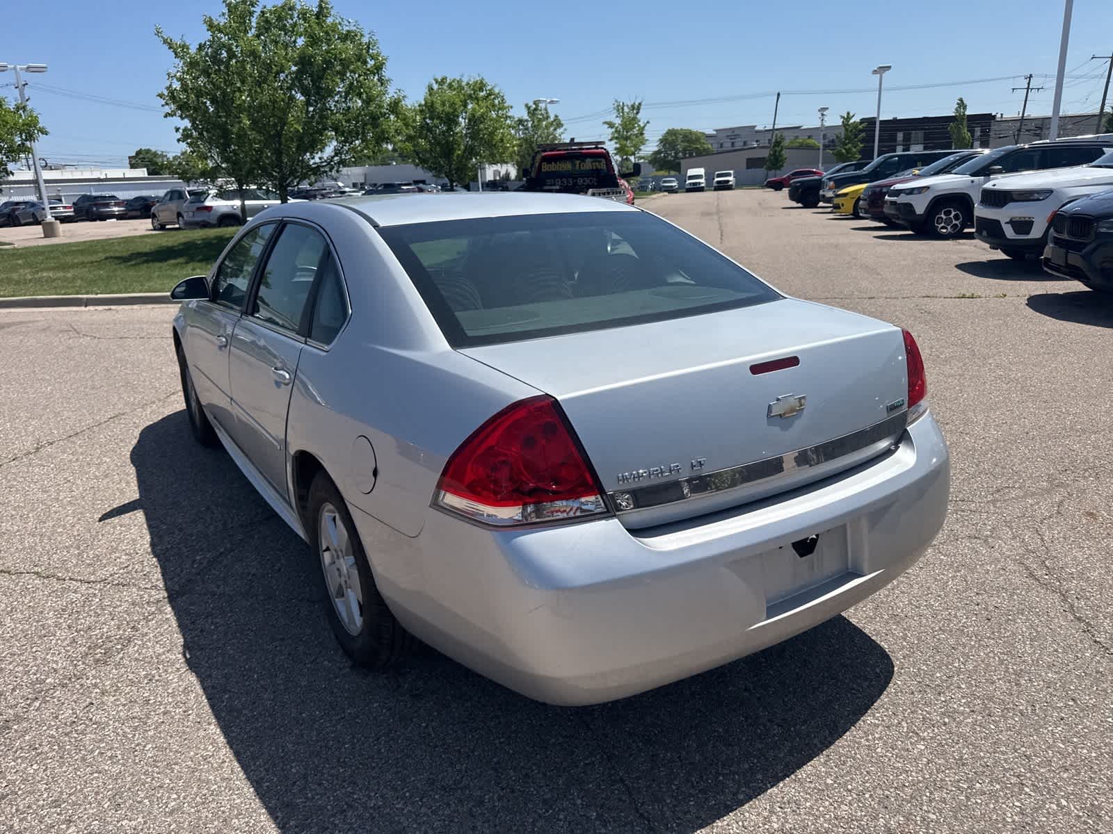 Thumbnail: 2011 Chevrolet Impala - 21