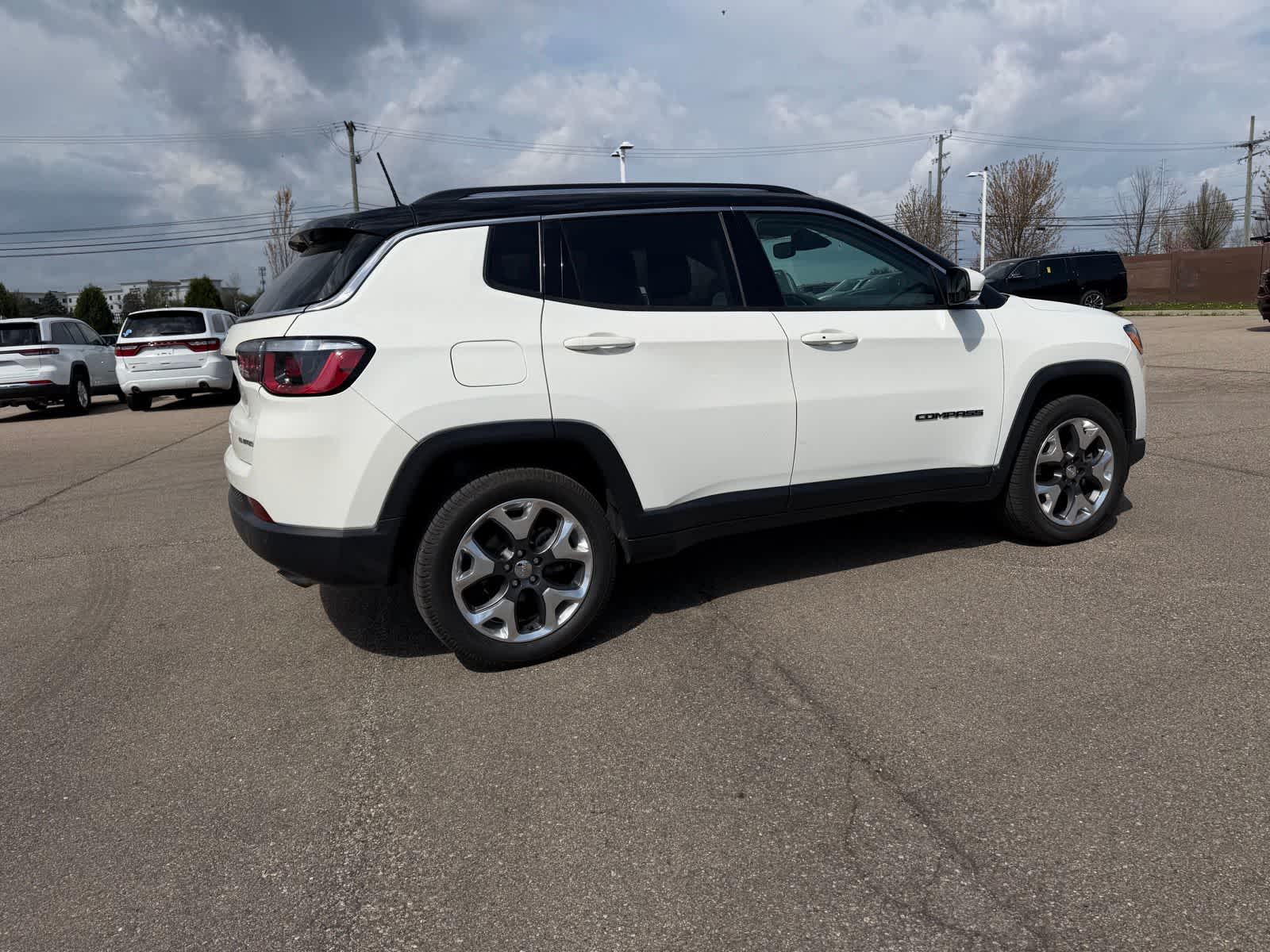Thumbnail: 2019 Jeep Compass - 18