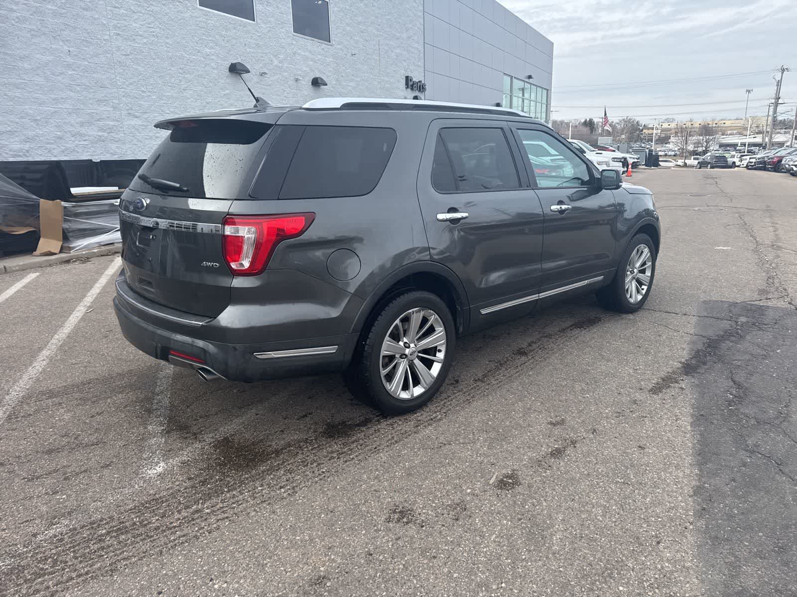 Thumbnail: 2019 Ford Explorer - 14