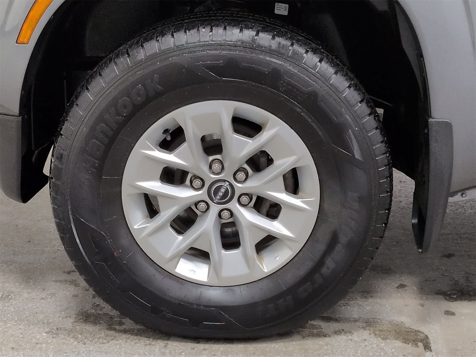 Thumbnail: 2024 Nissan Frontier - 14