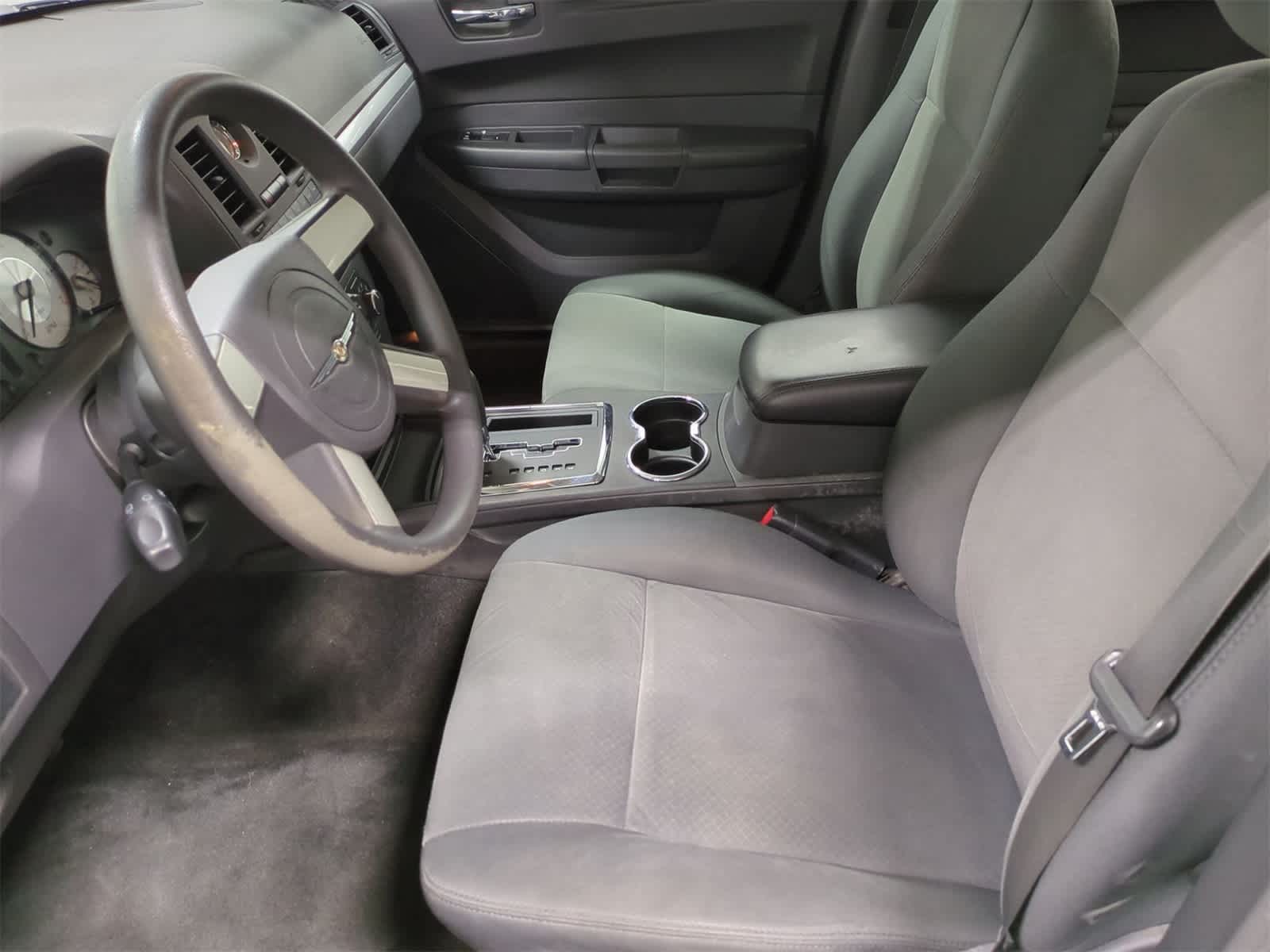 Thumbnail: 2008 Chrysler 300 - 17