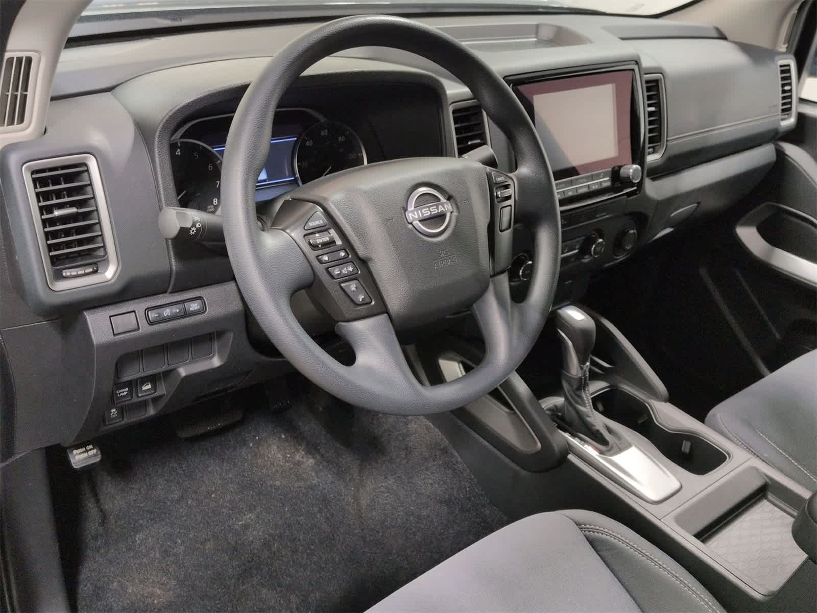 Thumbnail: 2024 Nissan Frontier - 10