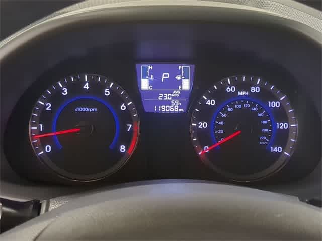 2017 Hyundai Accent SE 27