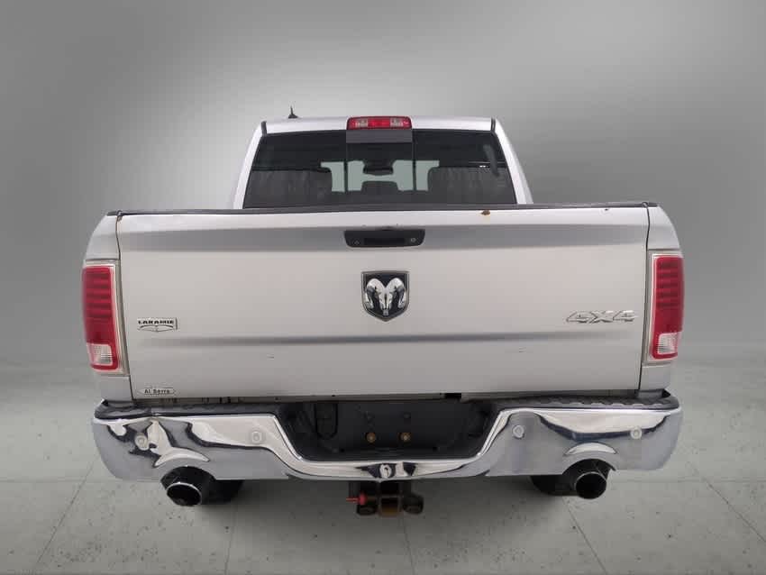2016 RAM 1500 Laramie 7