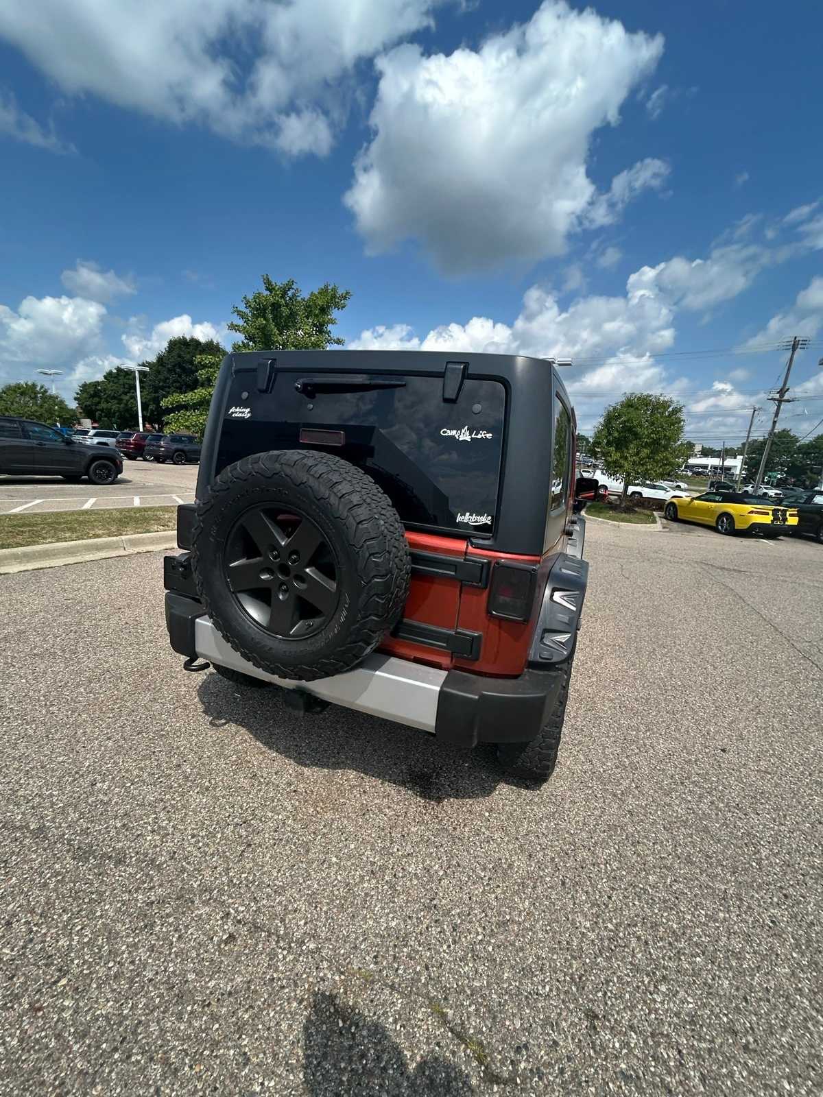 Thumbnail: 2014 Jeep Wrangler - 21