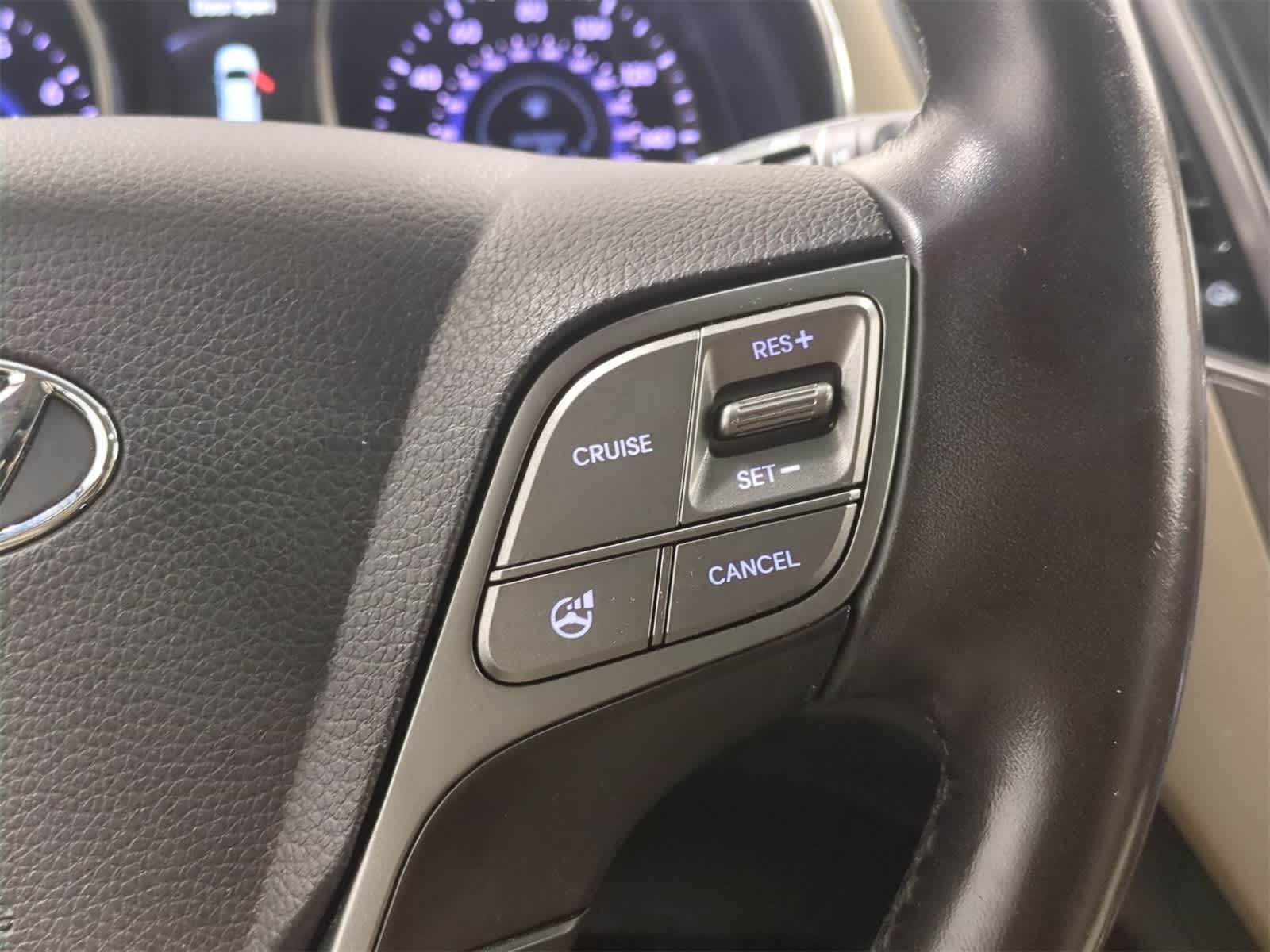 Thumbnail: 2014 Hyundai Santa Fe - 27
