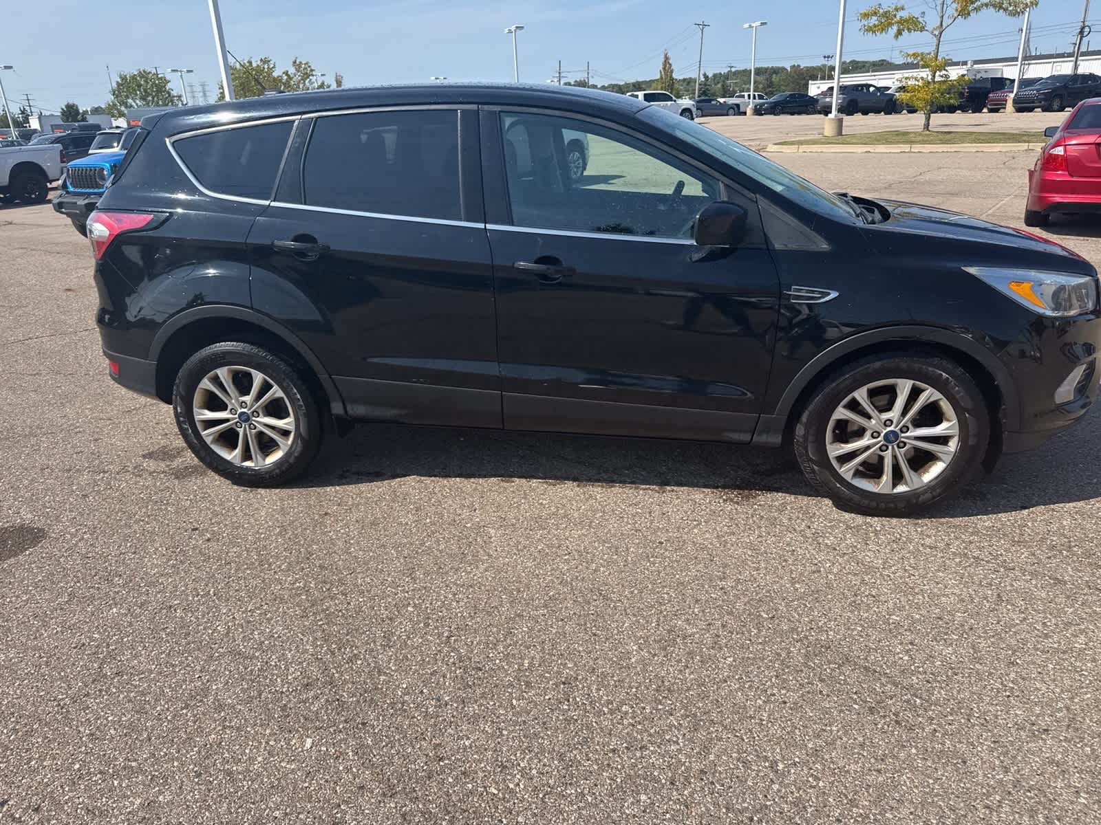 Thumbnail: 2017 Ford Escape - 11